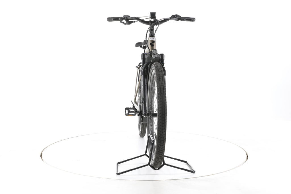 Cube Kathmandu Hybrid Pro Trekking E-Bike - Image 4