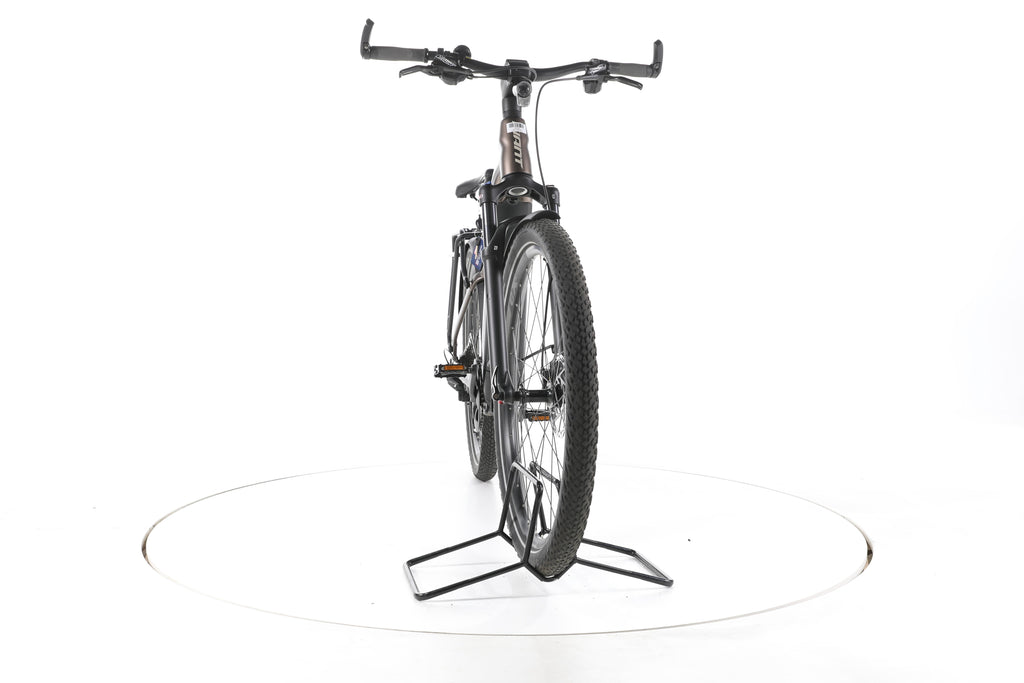 Giant Explore E+ Pro 1 Trekking E-Bike - Image 4