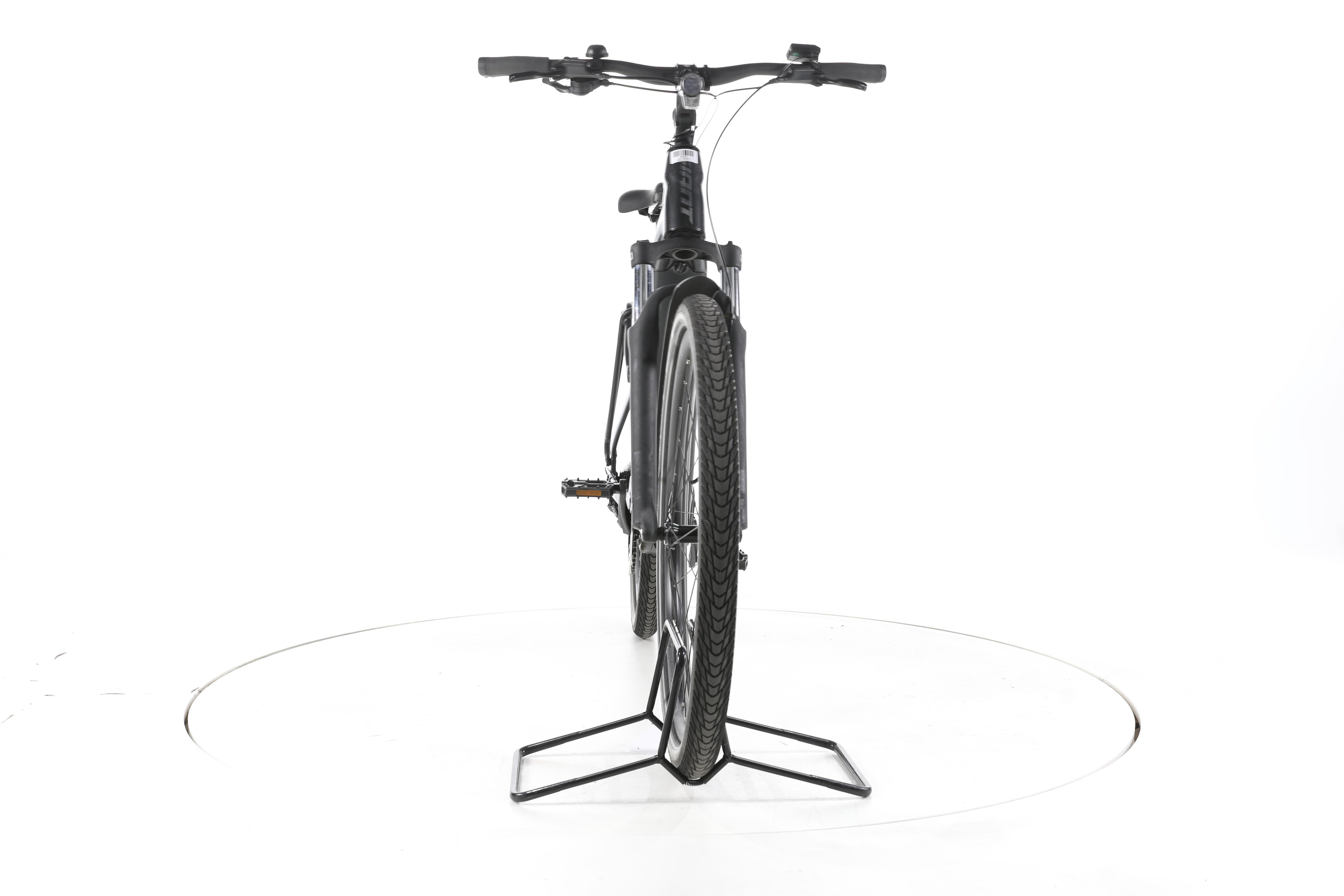 Giant Explore E+ 2 Trekking E-Bike - Image 4