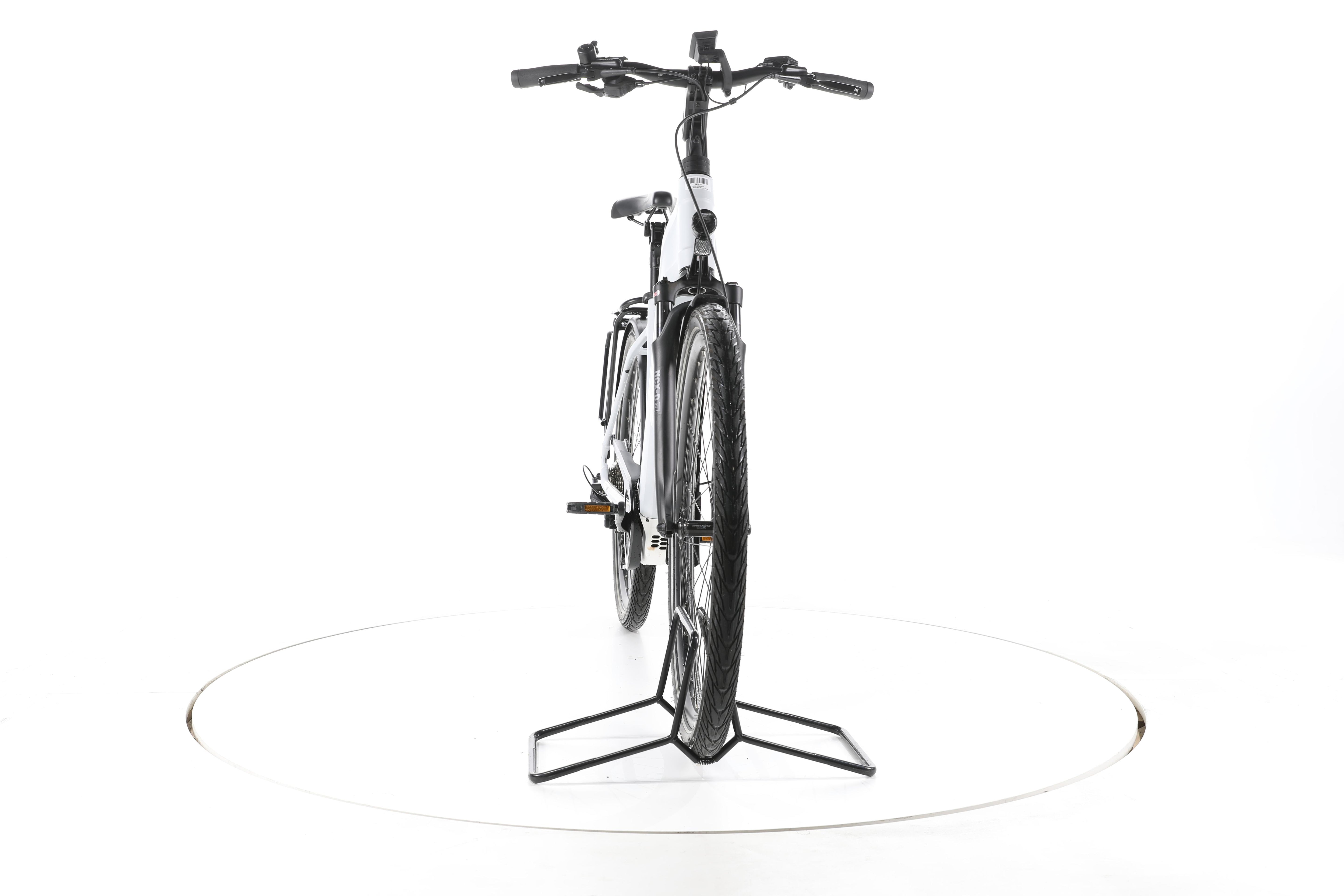KTM Macina Style Pro Trekking E-Bike Tiefeinsteiger - Image 4