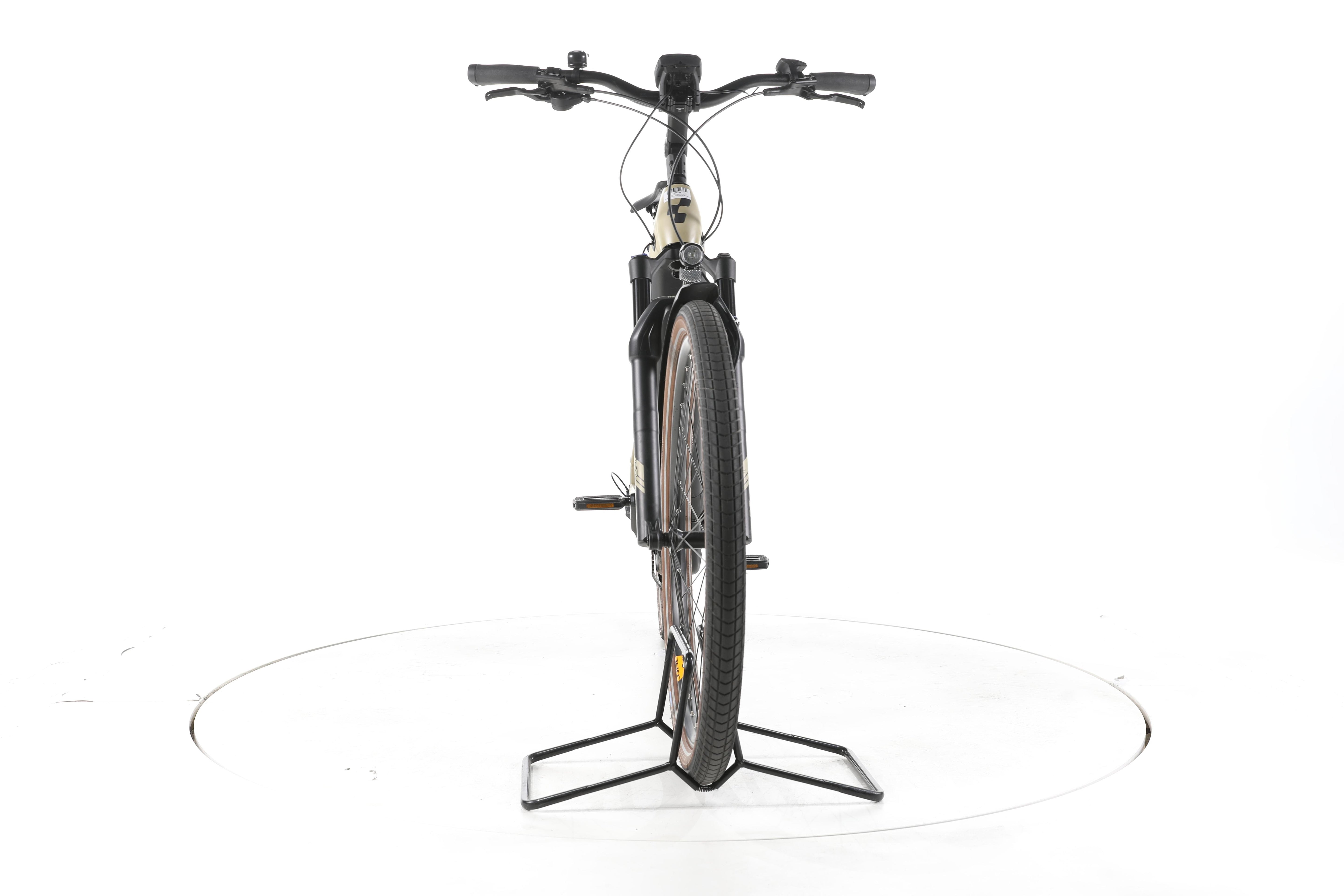 Cube Kathmandu Hybrid Pro Trekking E-Bike - Image 4