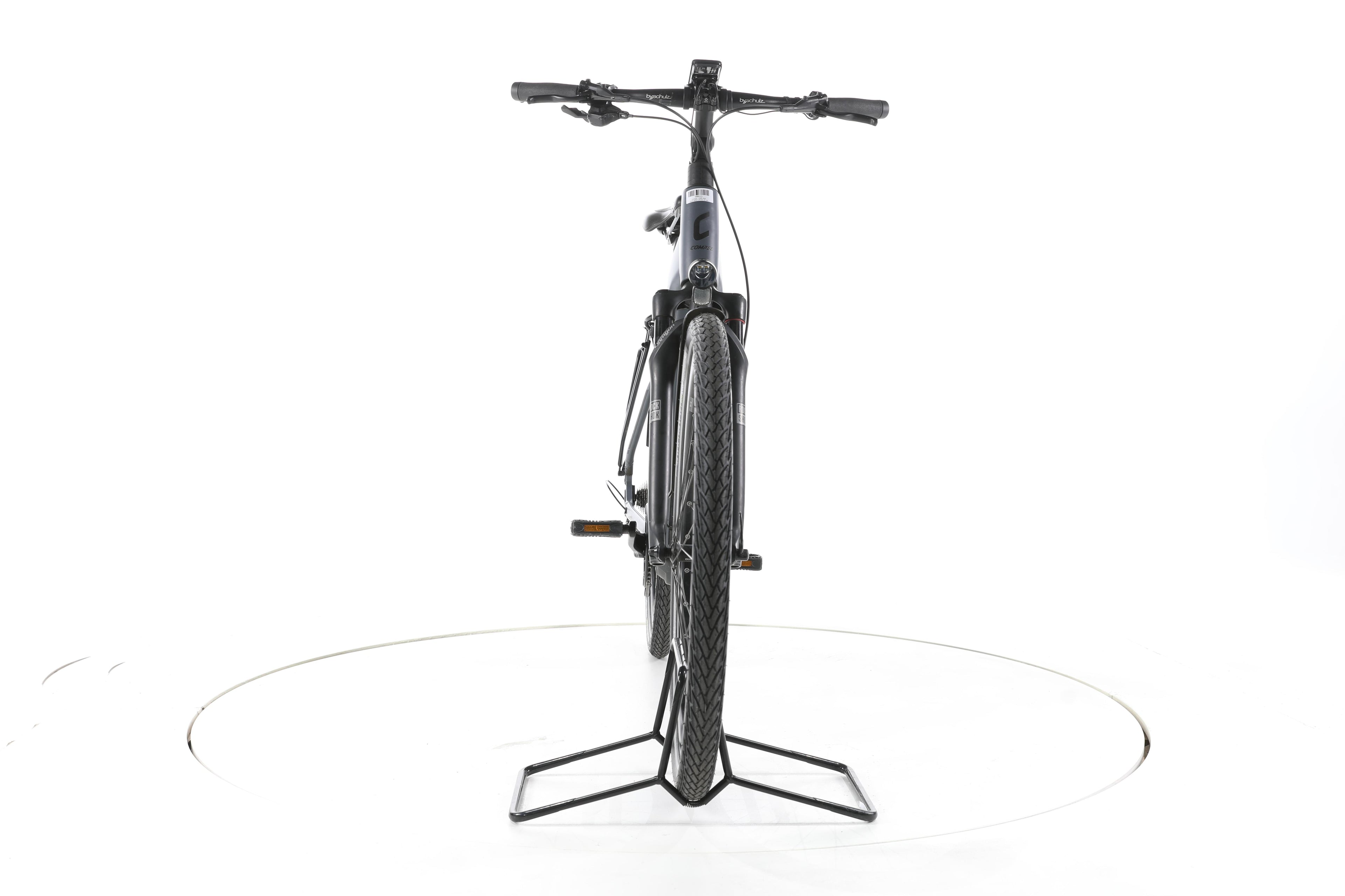 Compel Enyo E LTD Trekking E-Bike - Image 4