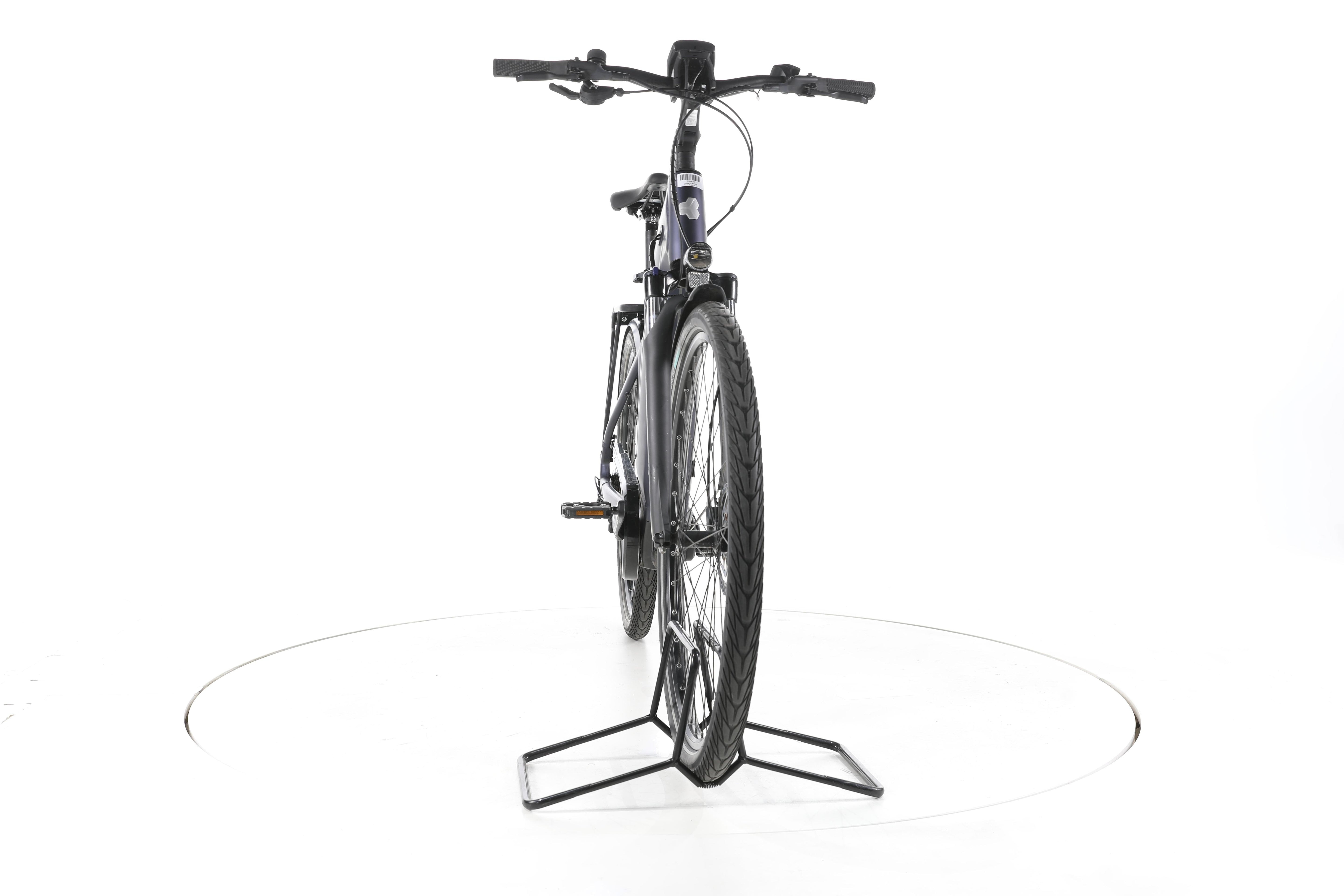 Carver Route E.420 Trekking E-Bike - Image 4