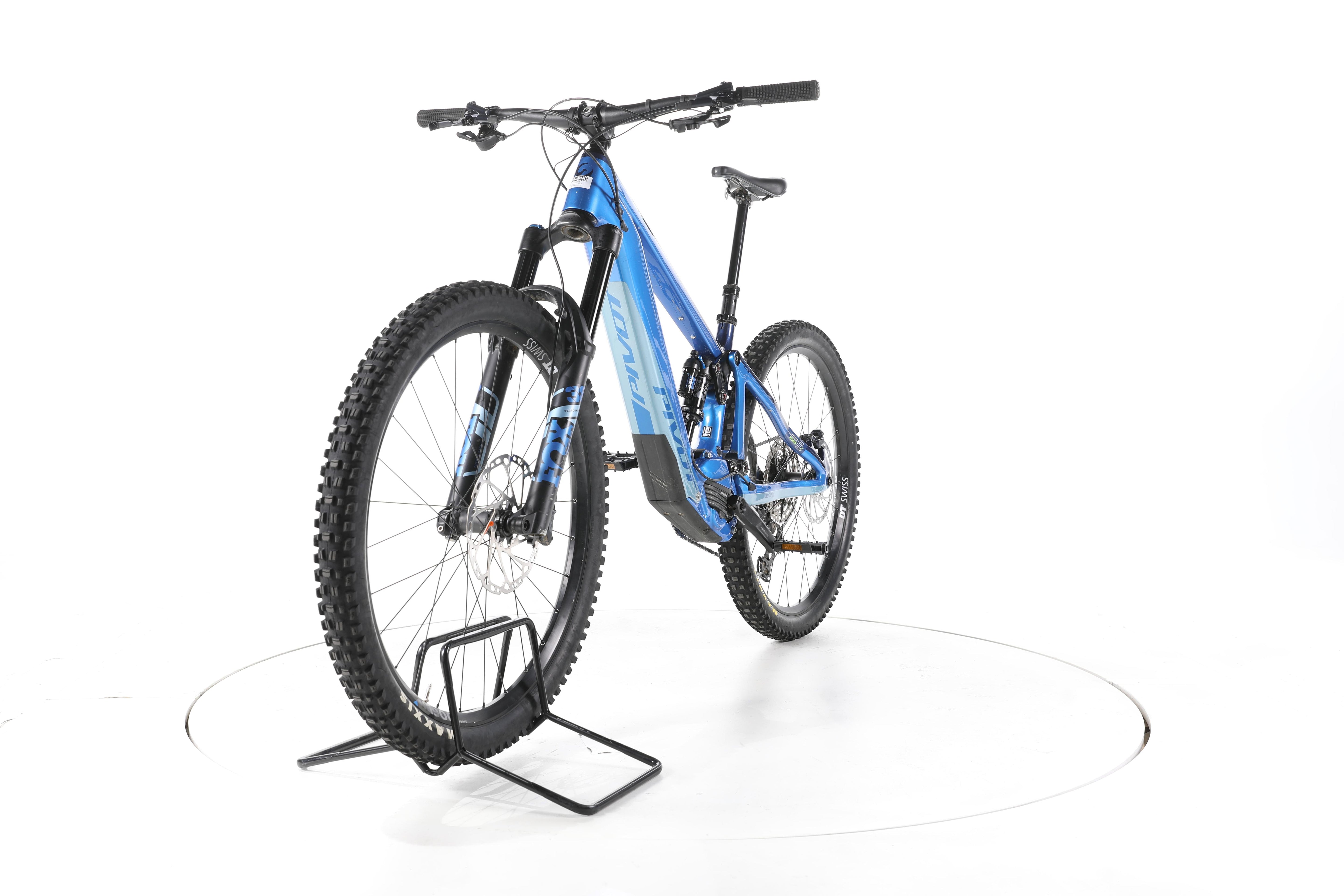 Pivot Cycles Shuttle LT Fully E-Bike Carbon - Image 5