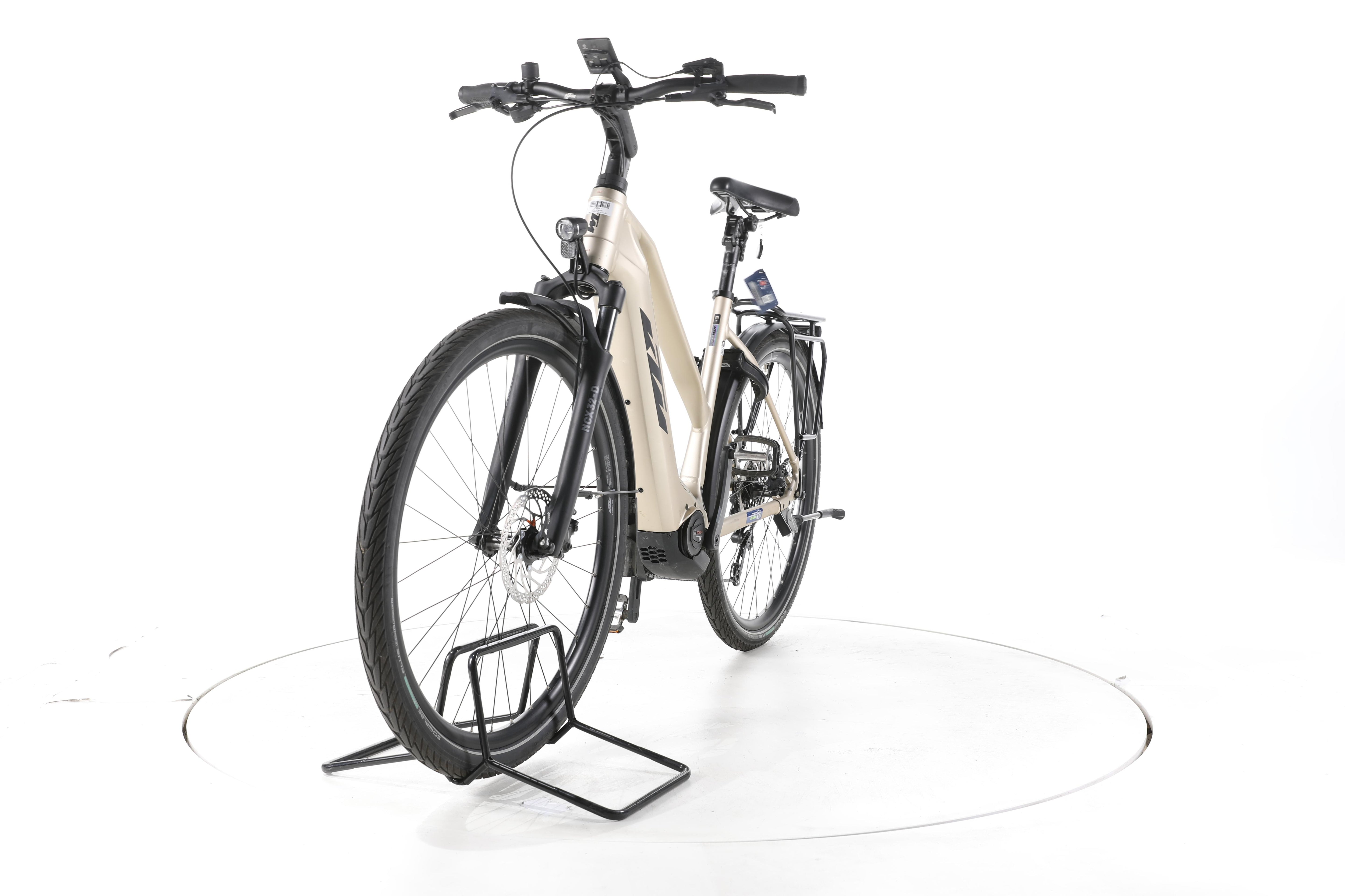 KTM Macina Style 740 Trekking E-Bike - Image 5