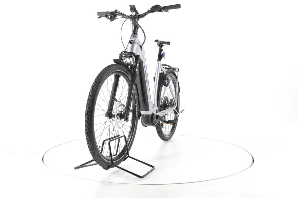 Cube Kathmandu Hybrid SL Trekking E-Bike - Image 5
