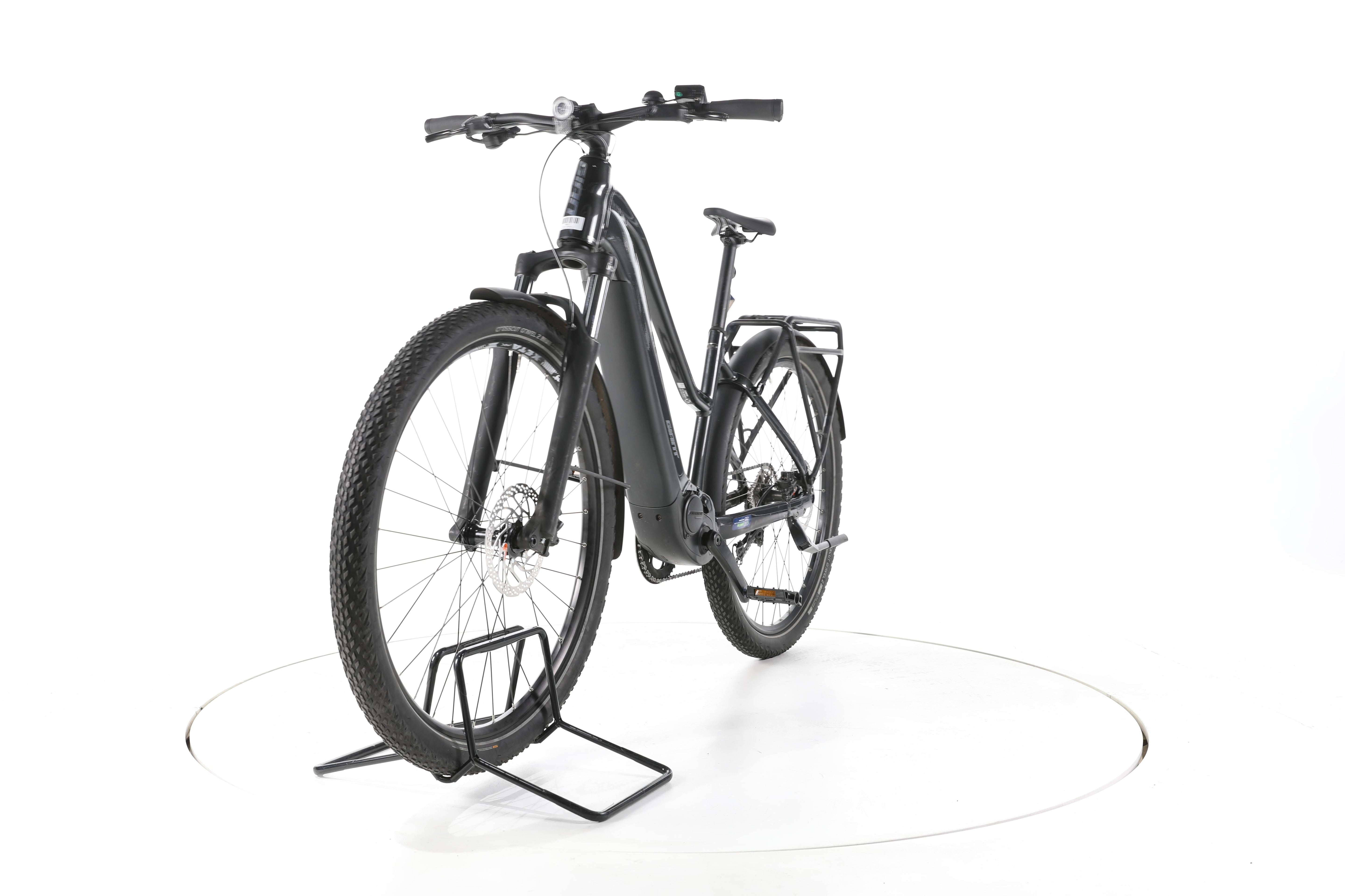 Giant Explore E+ 2 Trekking E-Bike - Image 5