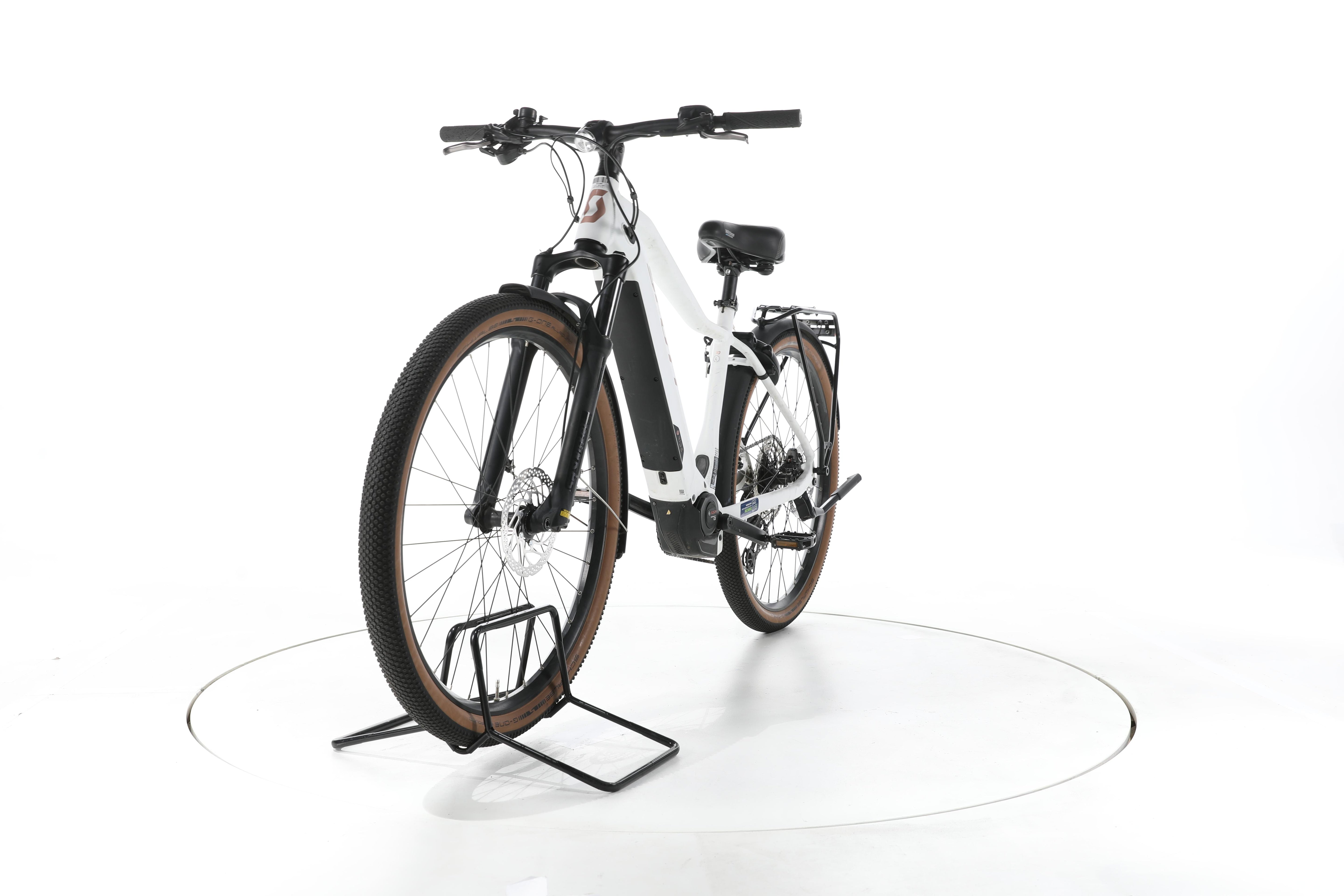 Scott Axis eRide 10 Trekking E-Bike - Image 5