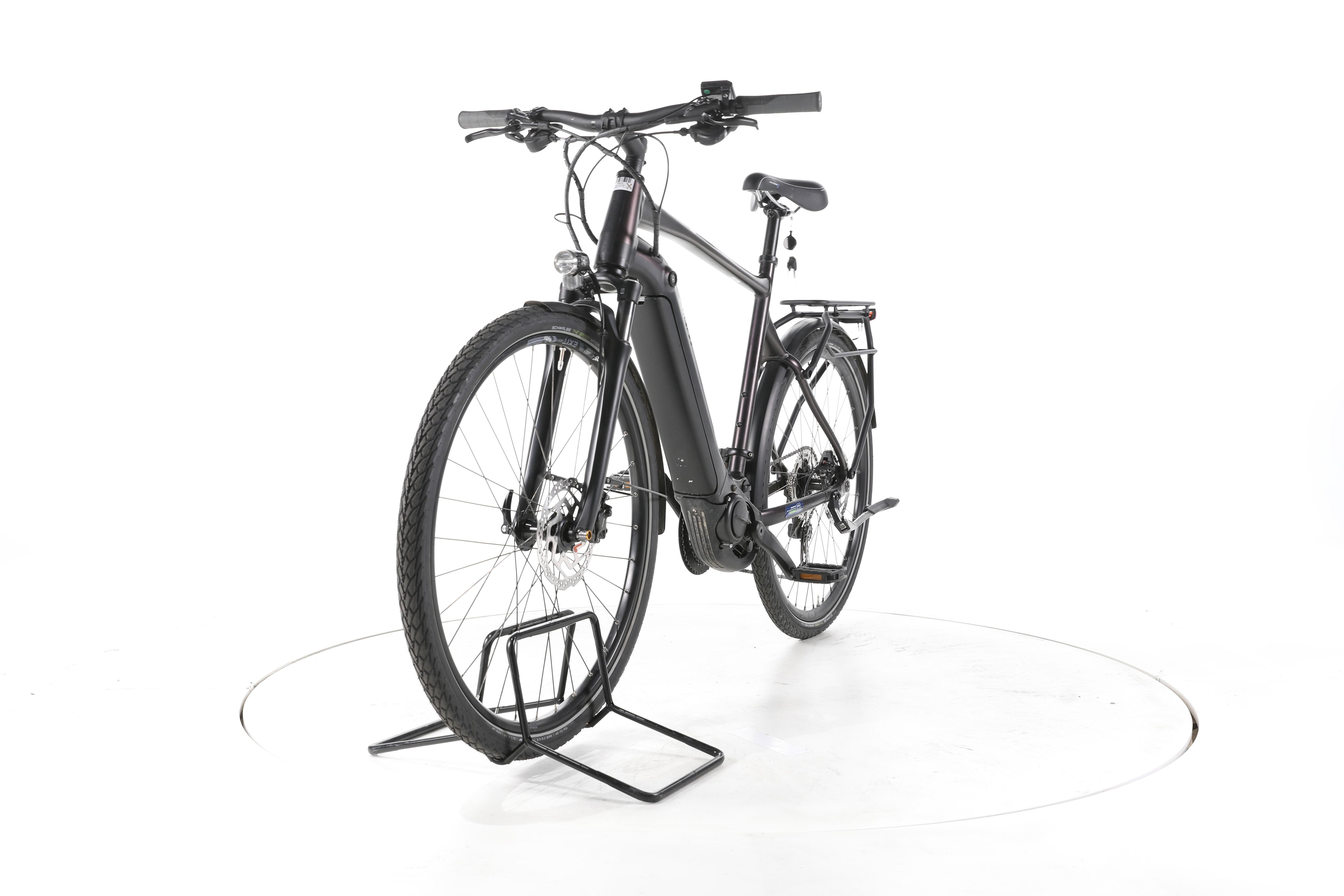 Giant Explore E+ Pro 1 Trekking E-Bike - Image 5