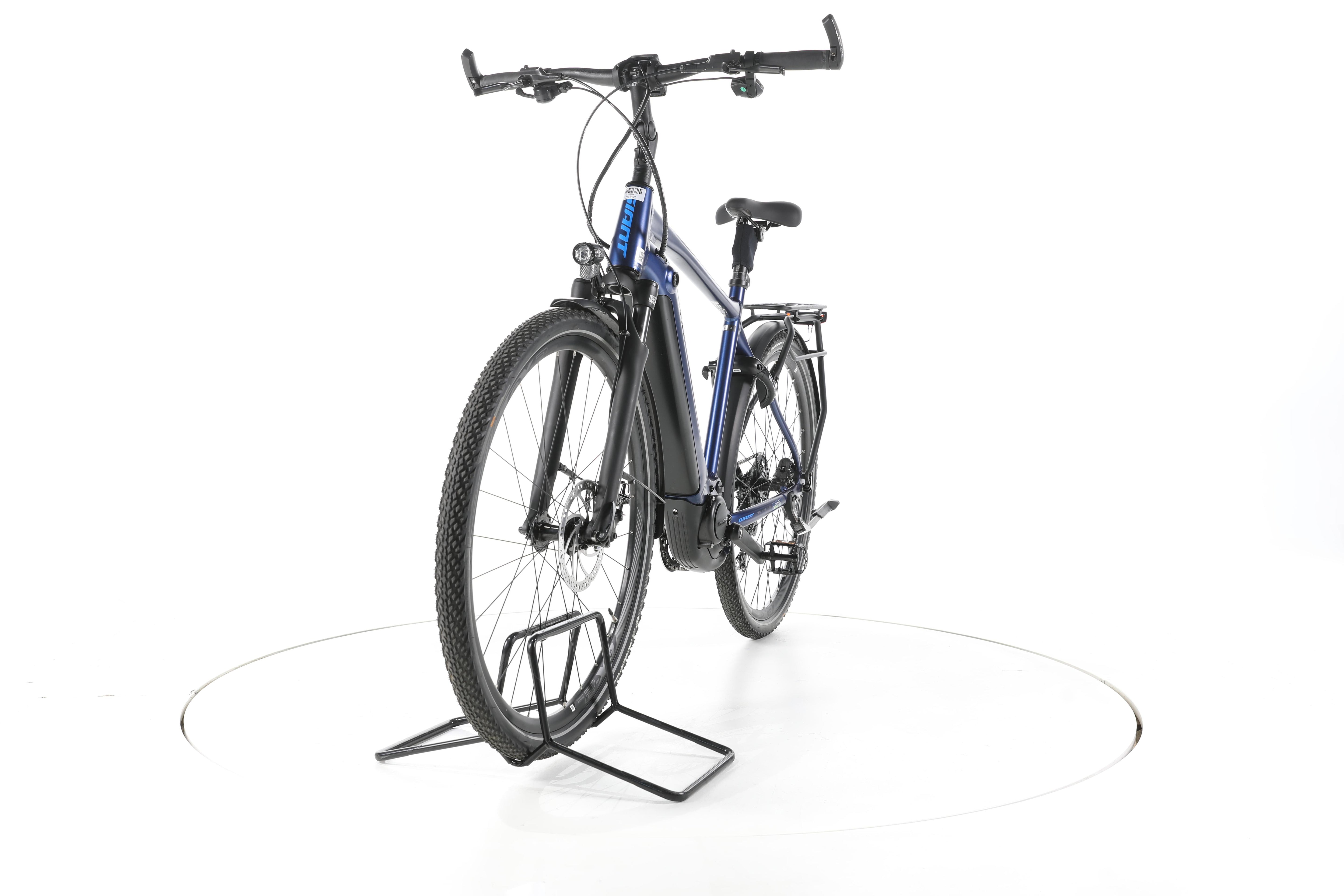 Giant Explore E+ 2 Trekking E-Bike - Image 5