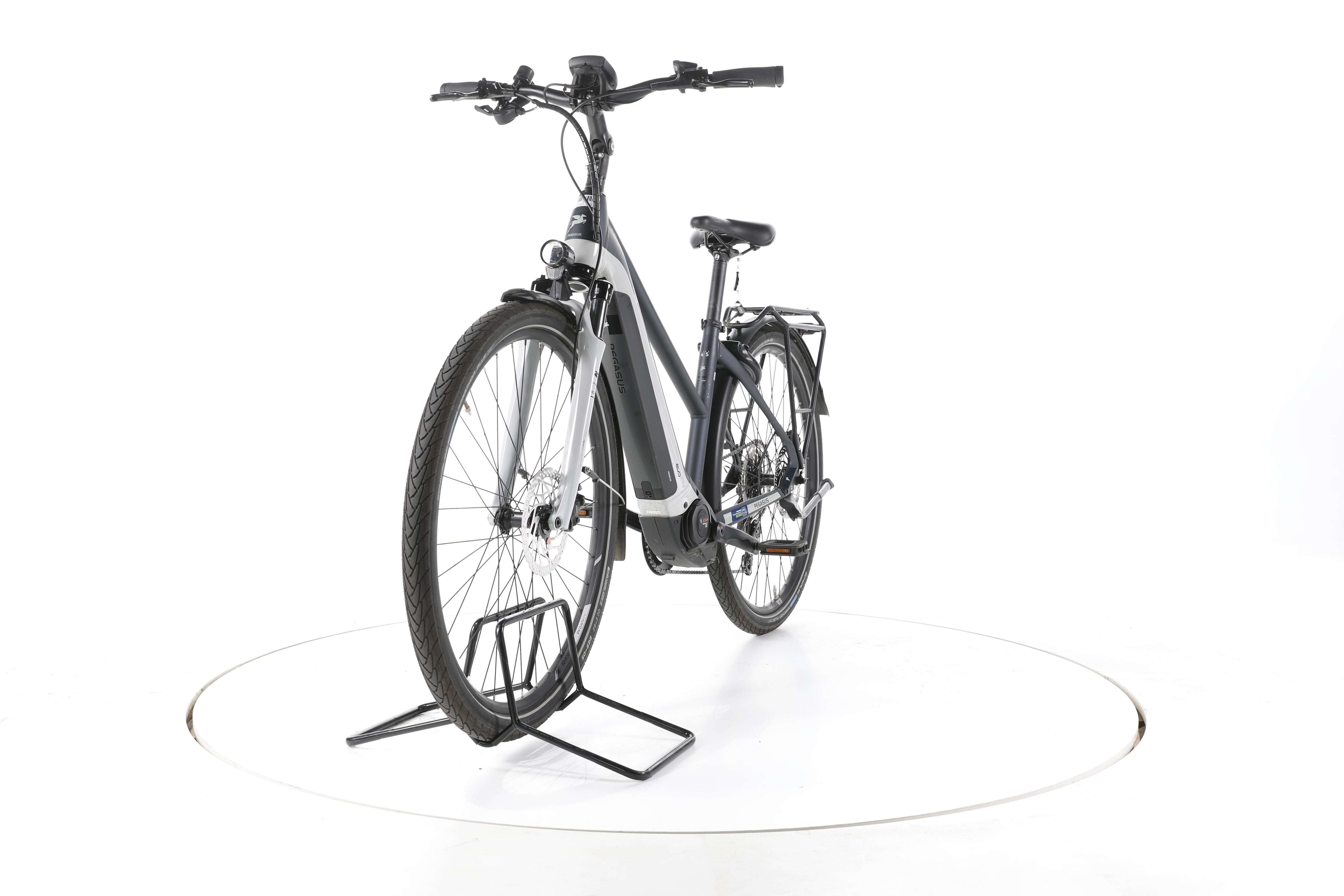 Pegasus Premio Evo 10 Lite Trekking E-Bike - Image 5