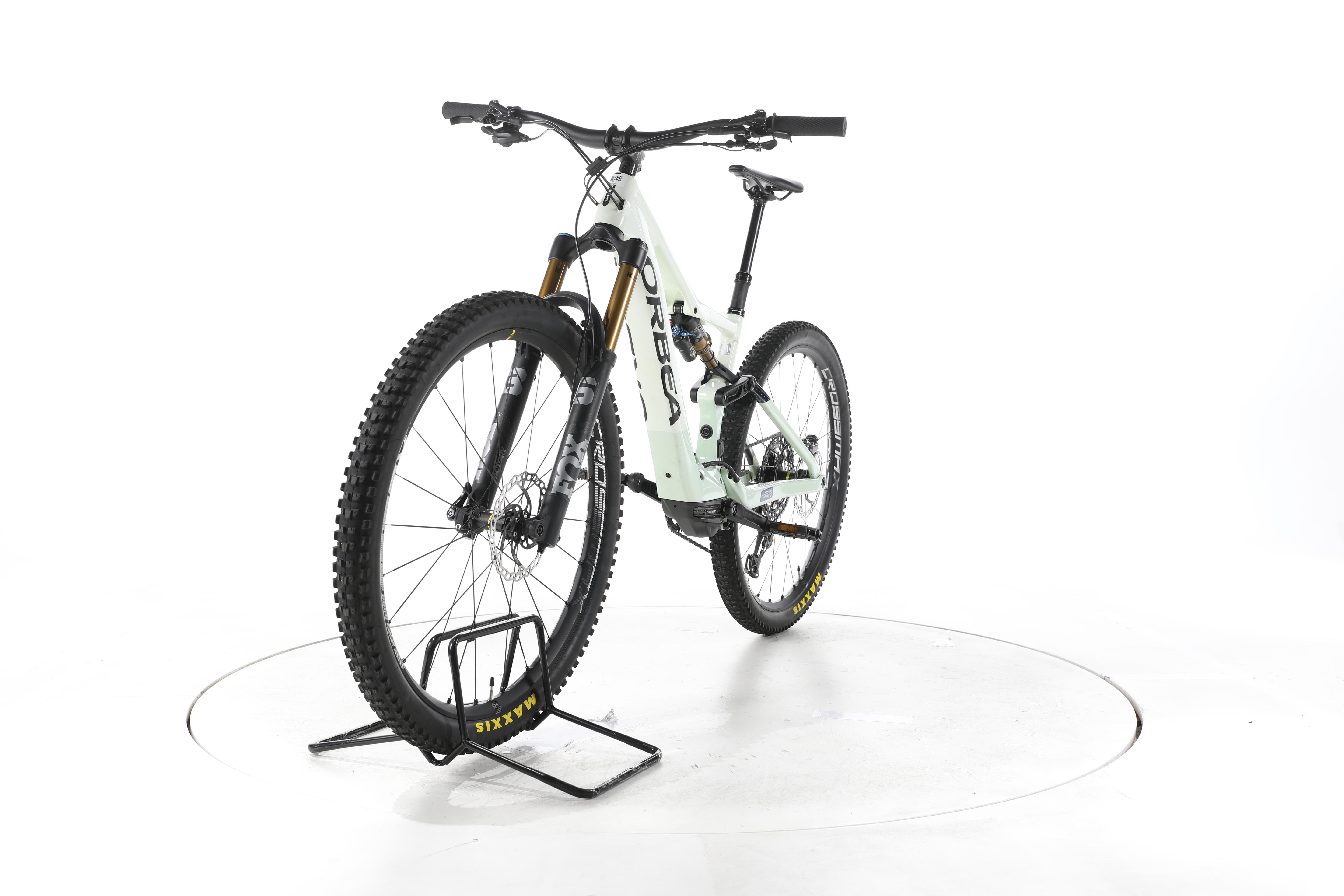Orbea Rise M10 E-Bike Fully Carbon - Image 5