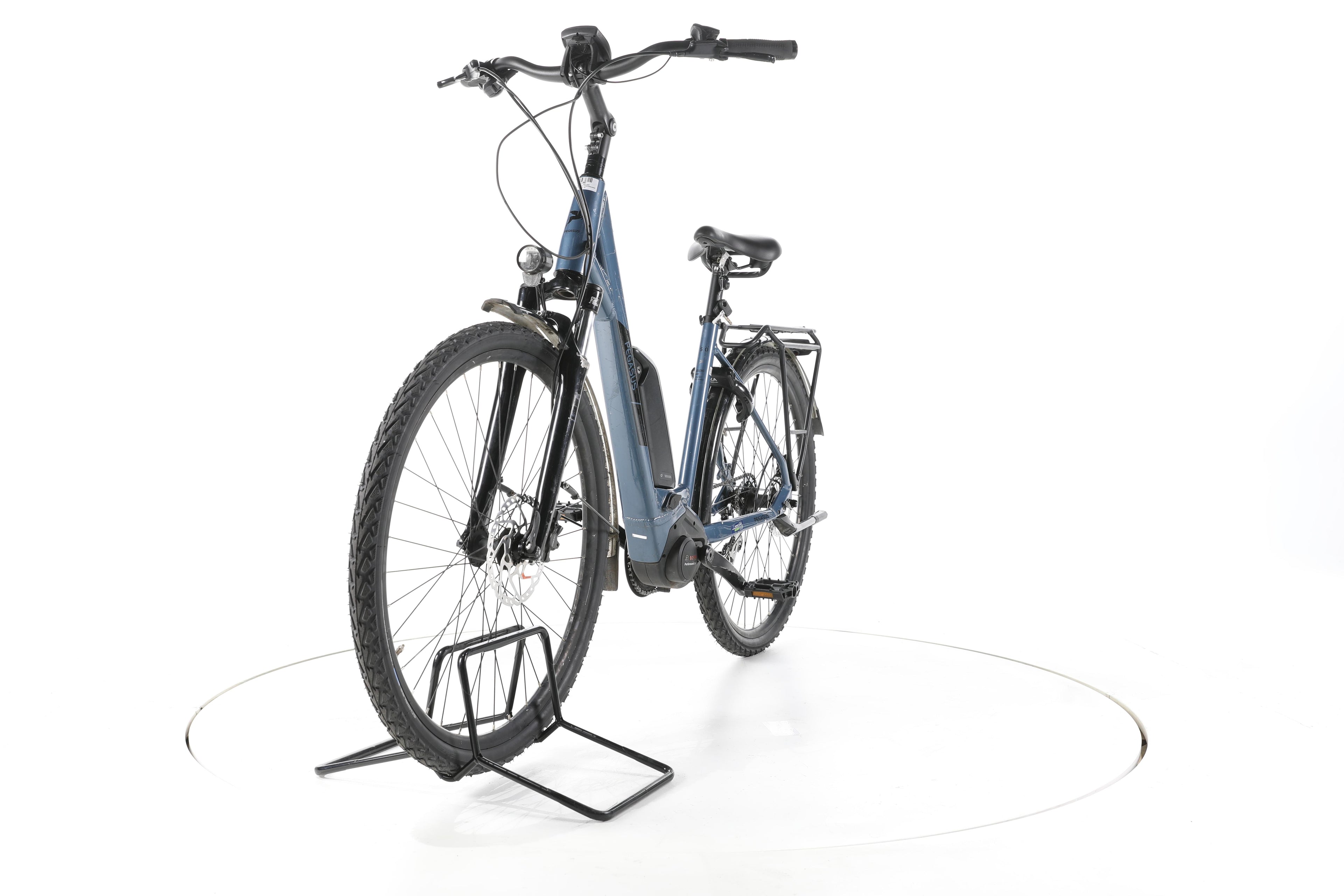 Pegasus Solero E8 Sport Performance Trekking E-Bike Tiefeinsteiger - Image 5