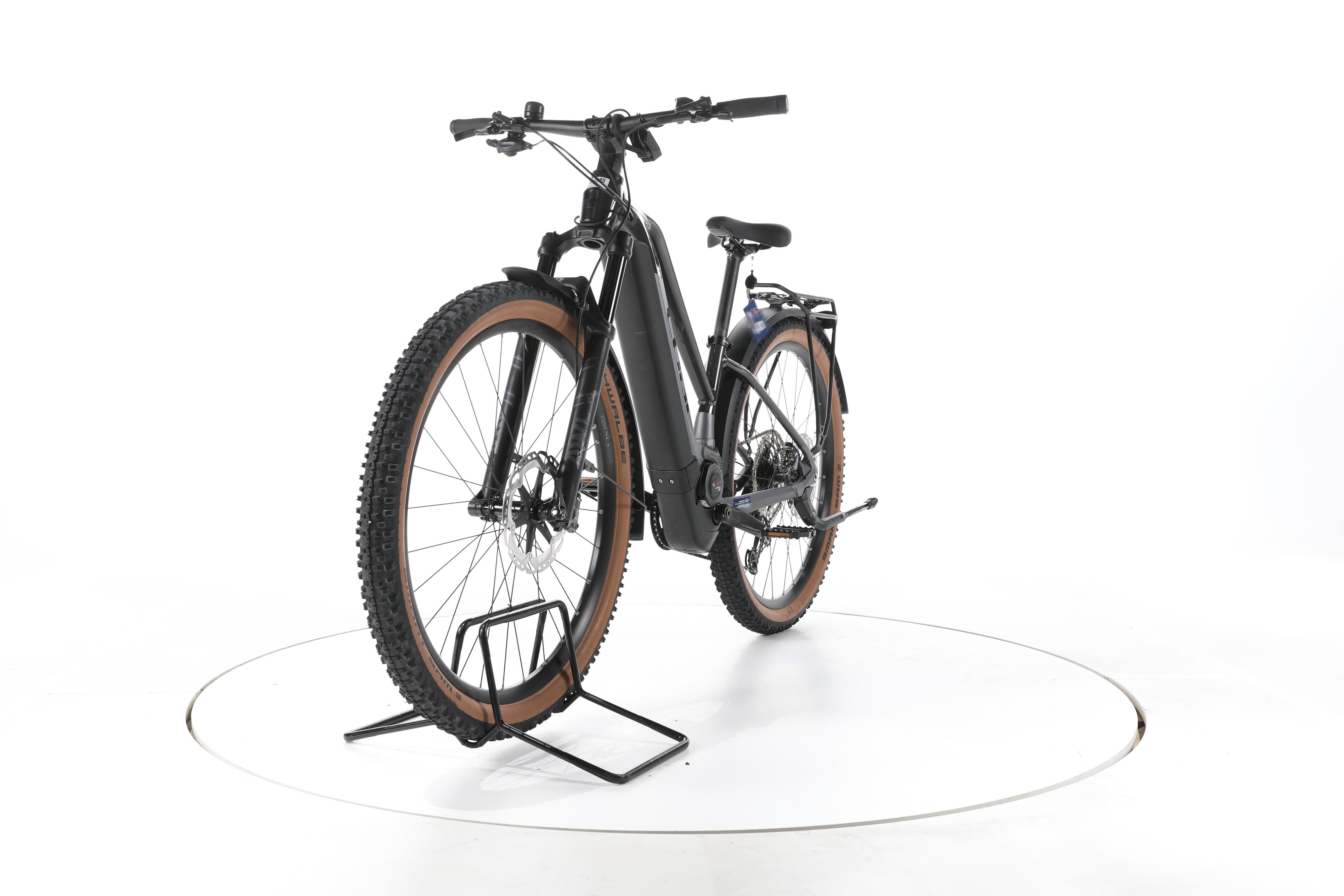 Cube Reaction Hybrid SLT Trekking E-Bike - Image 5