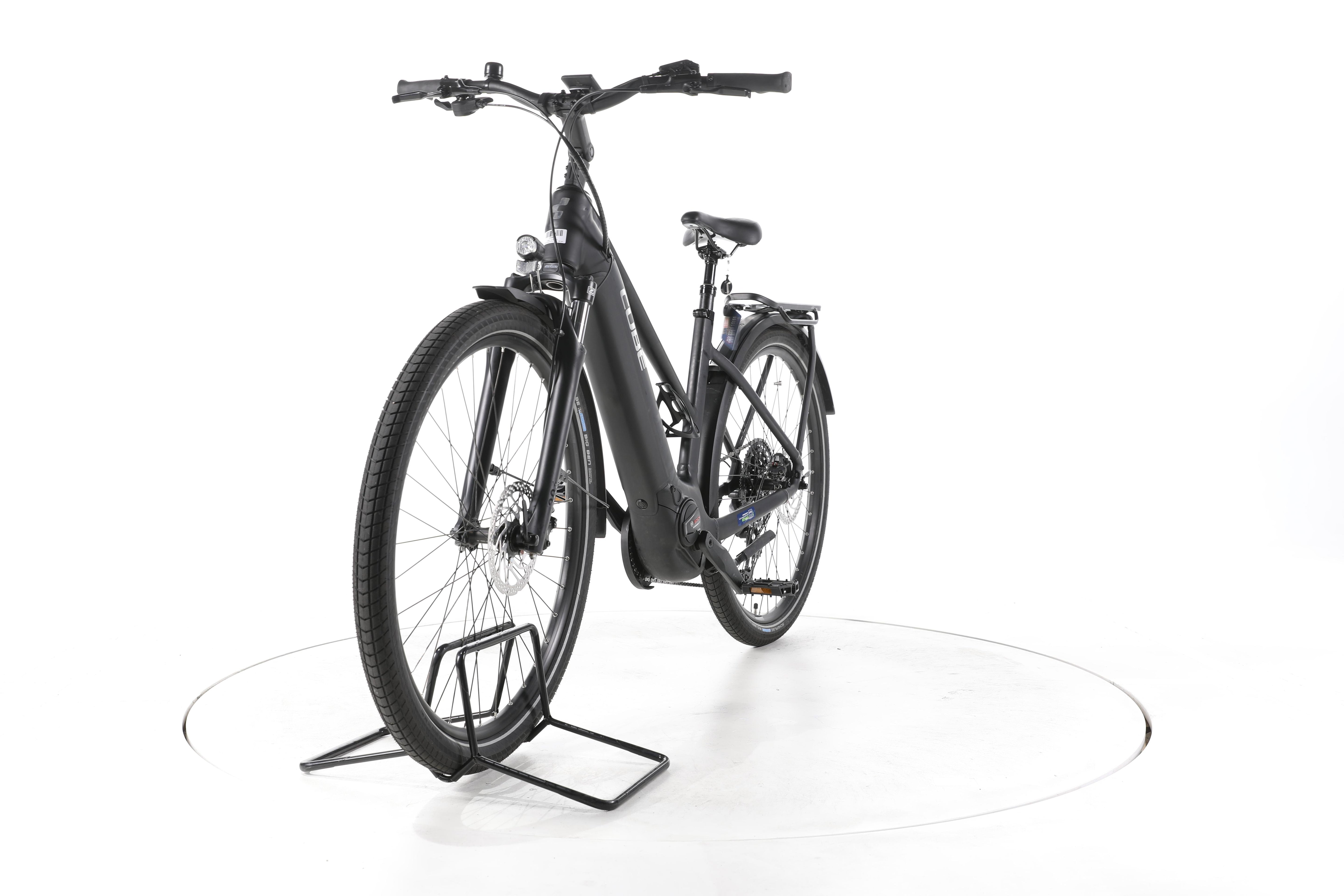 Cube Touring Hybrid Pro Trekking E-Bike - Image 5
