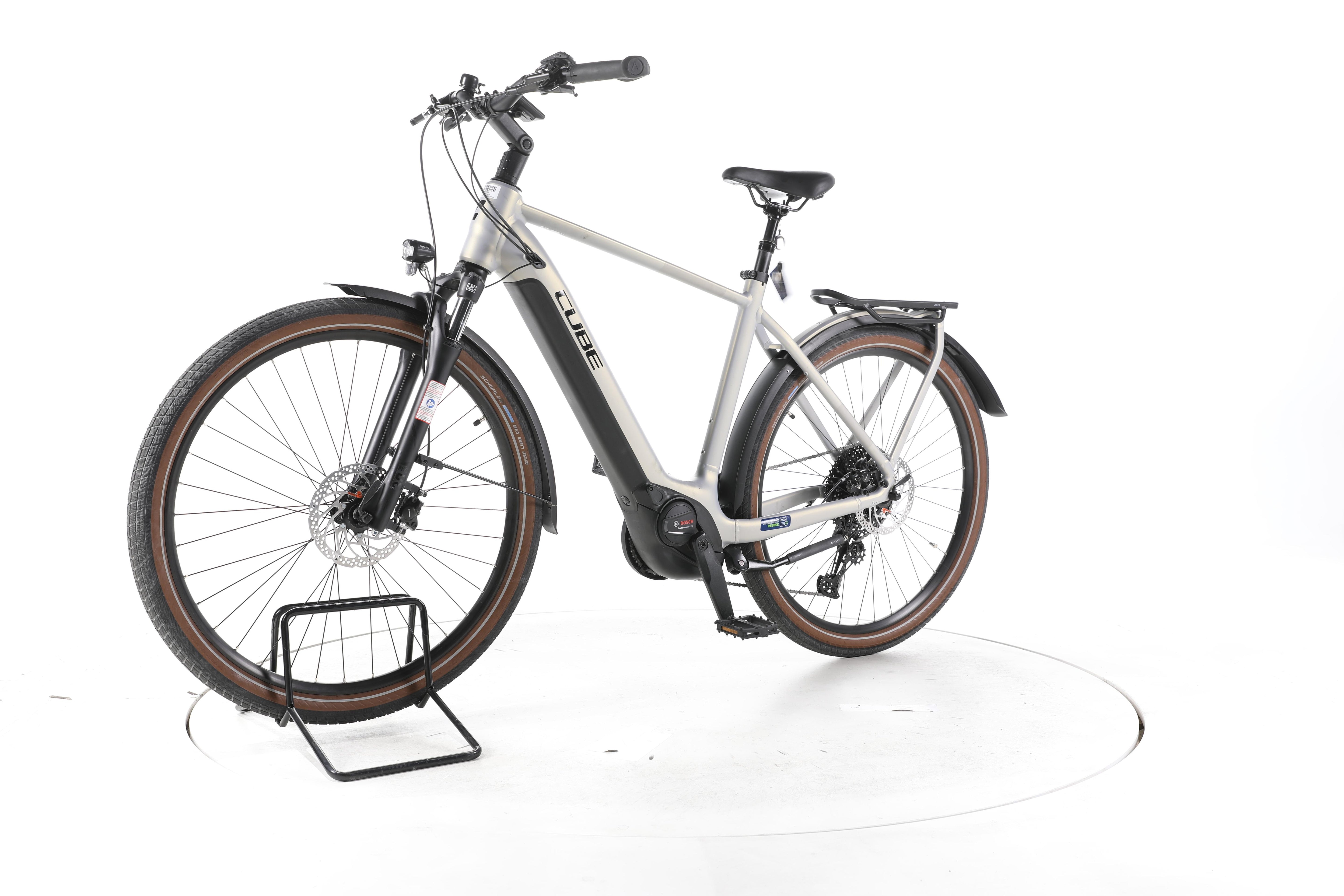 Cube Touring Hybrid Pro Trekking E-Bike - Image 6