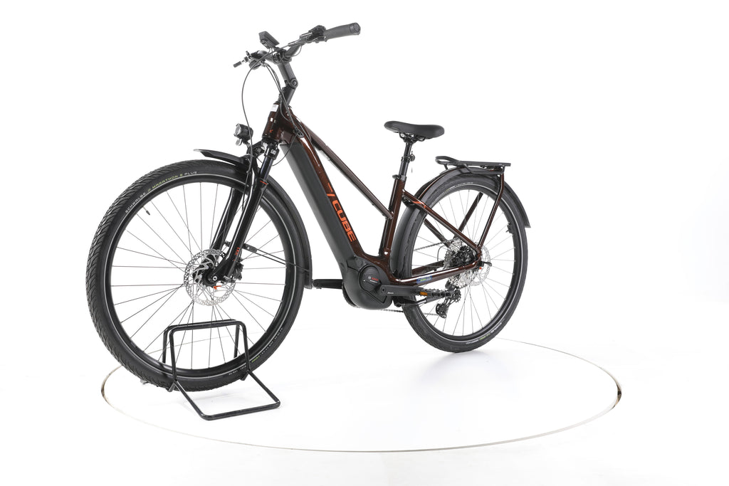 Cube Touring Hybrid Pro Trekking E-Bike 2025 - Image 6