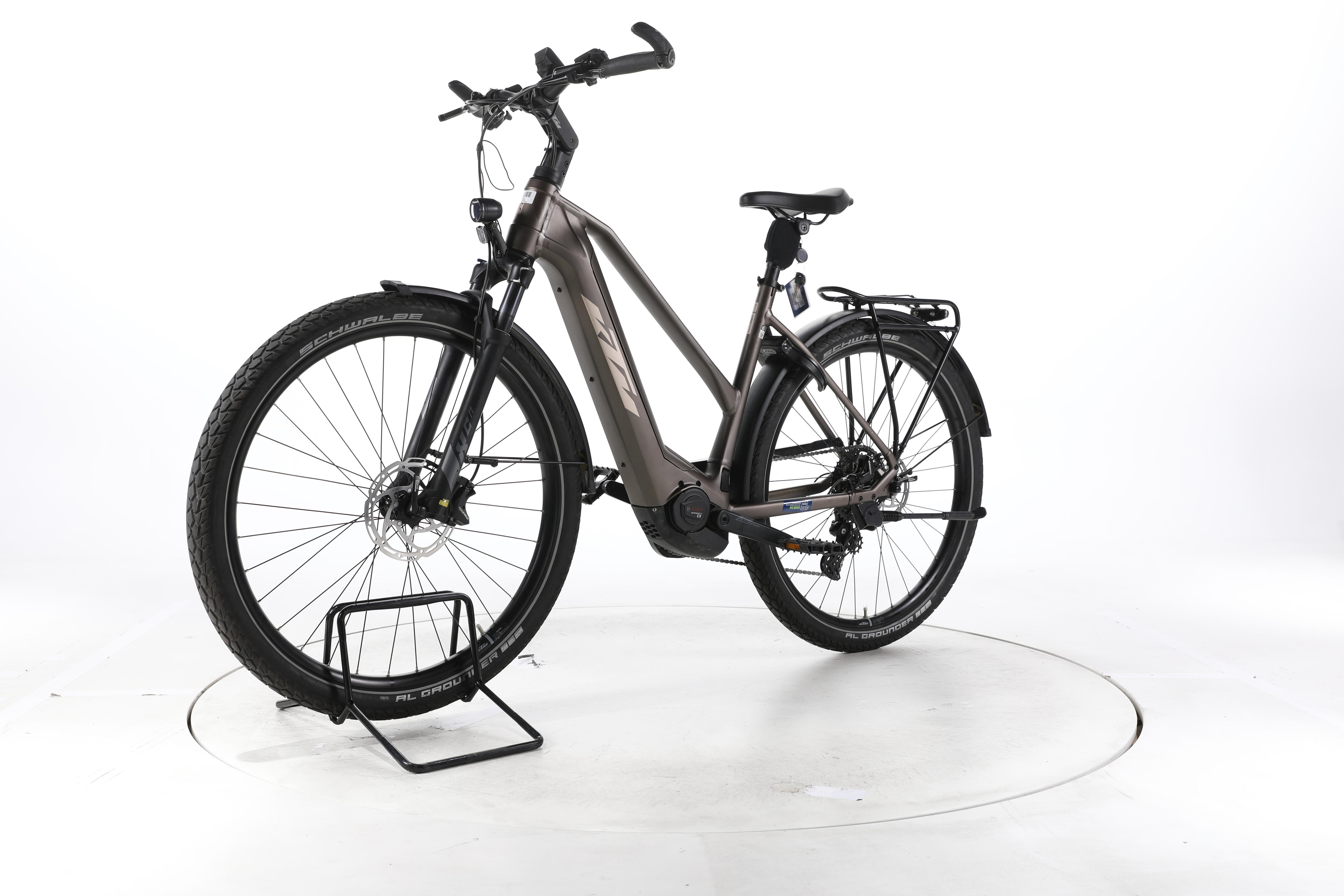 KTM Macina Gran 710 Trekking E-Bike - Image 6