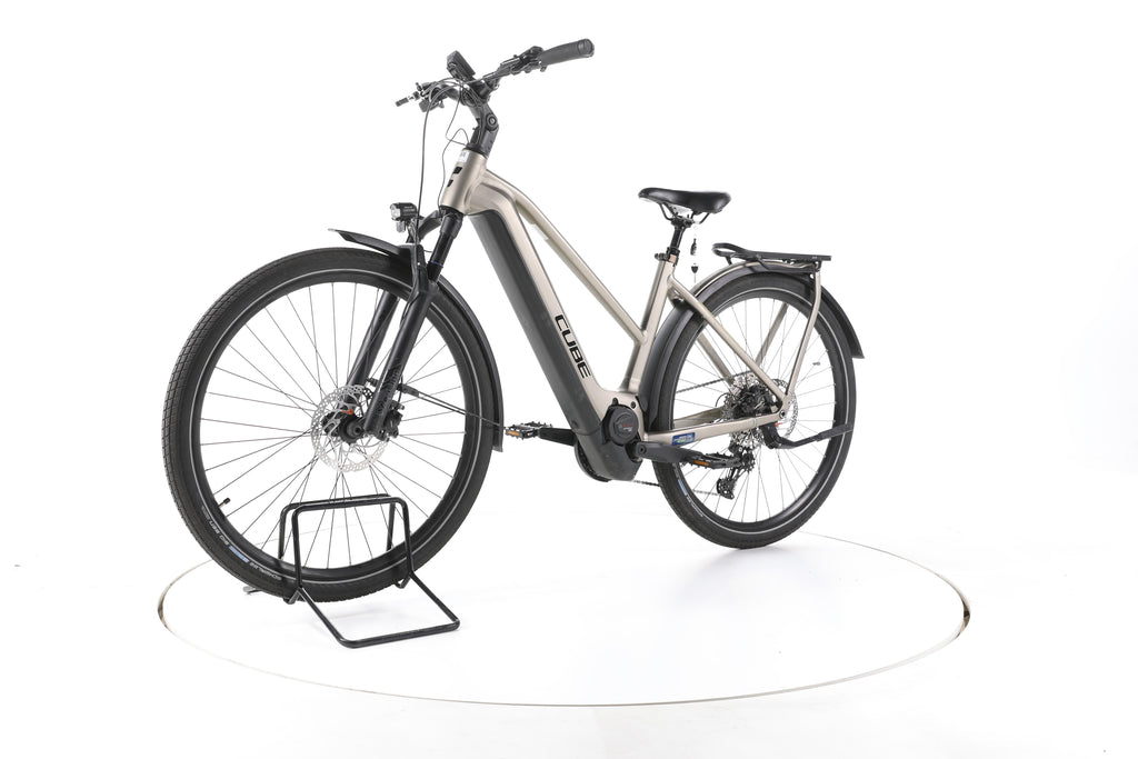 Cube Kathmandu Hybrid Pro Trekking E-Bike - Image 6
