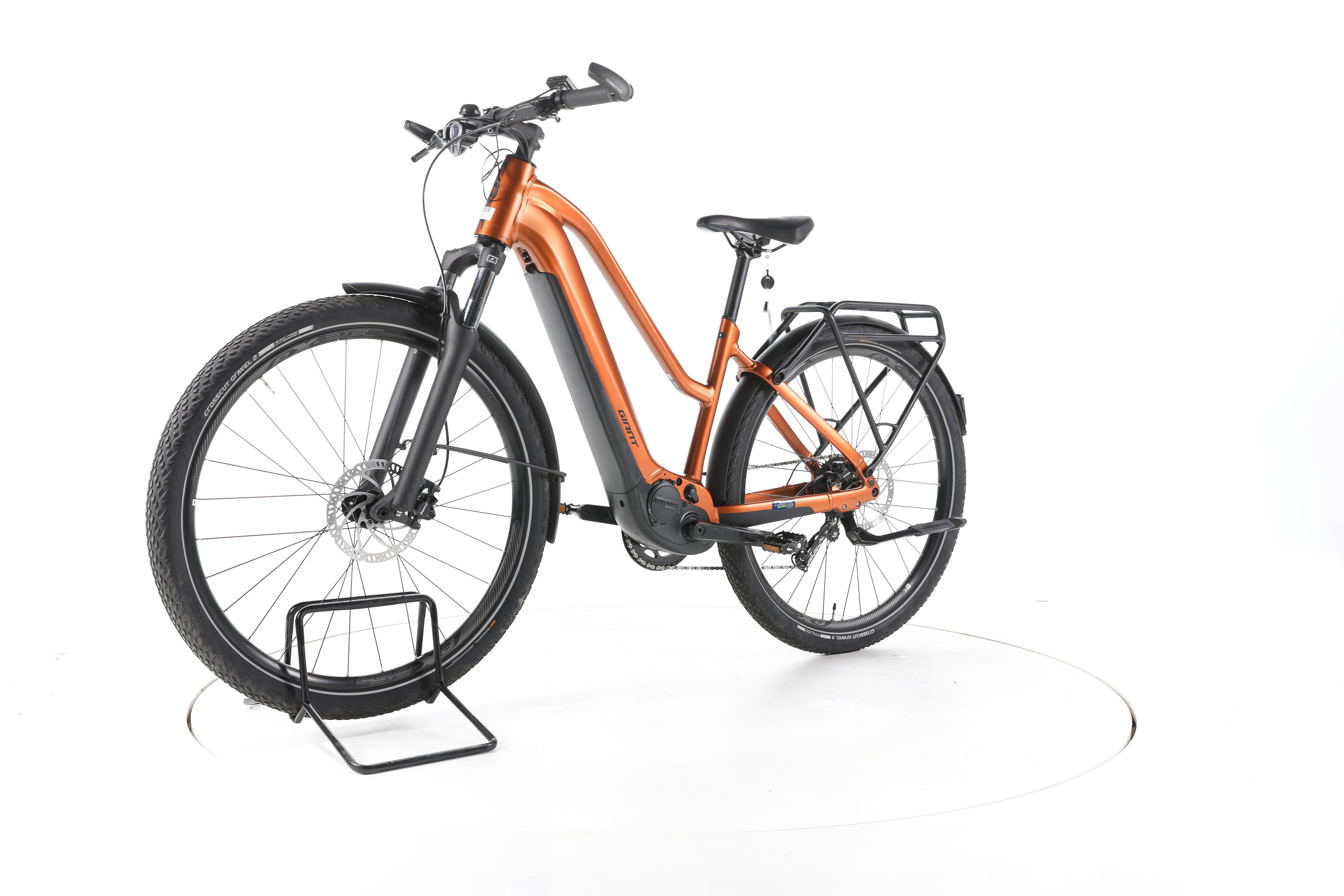 Giant Explore E+ 2 Trekking E-Bike - Image 6