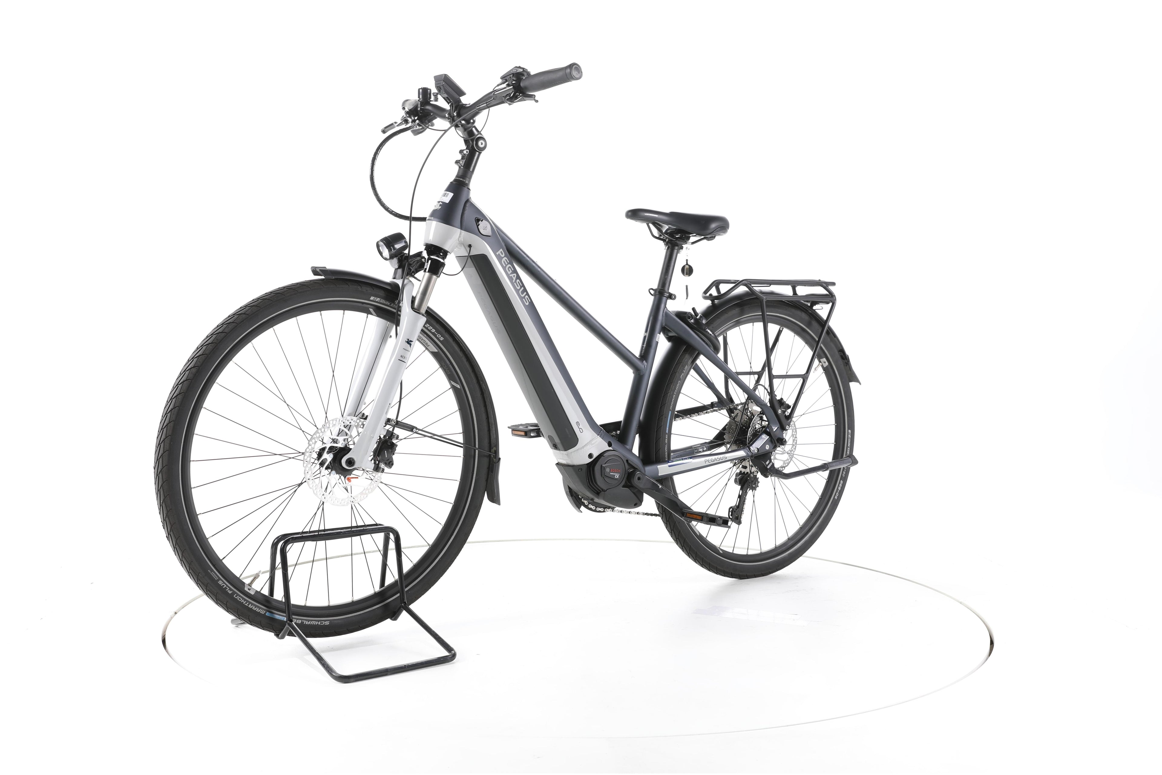 Pegasus Premio EVO 10 Lite Trekking E-Bike - Image 6