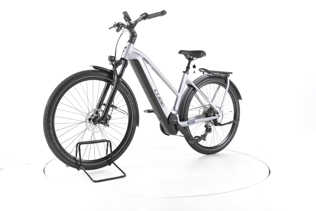 Cube Kathmandu Hybrid SLX Trekking E-Bike 2024 - Image 6