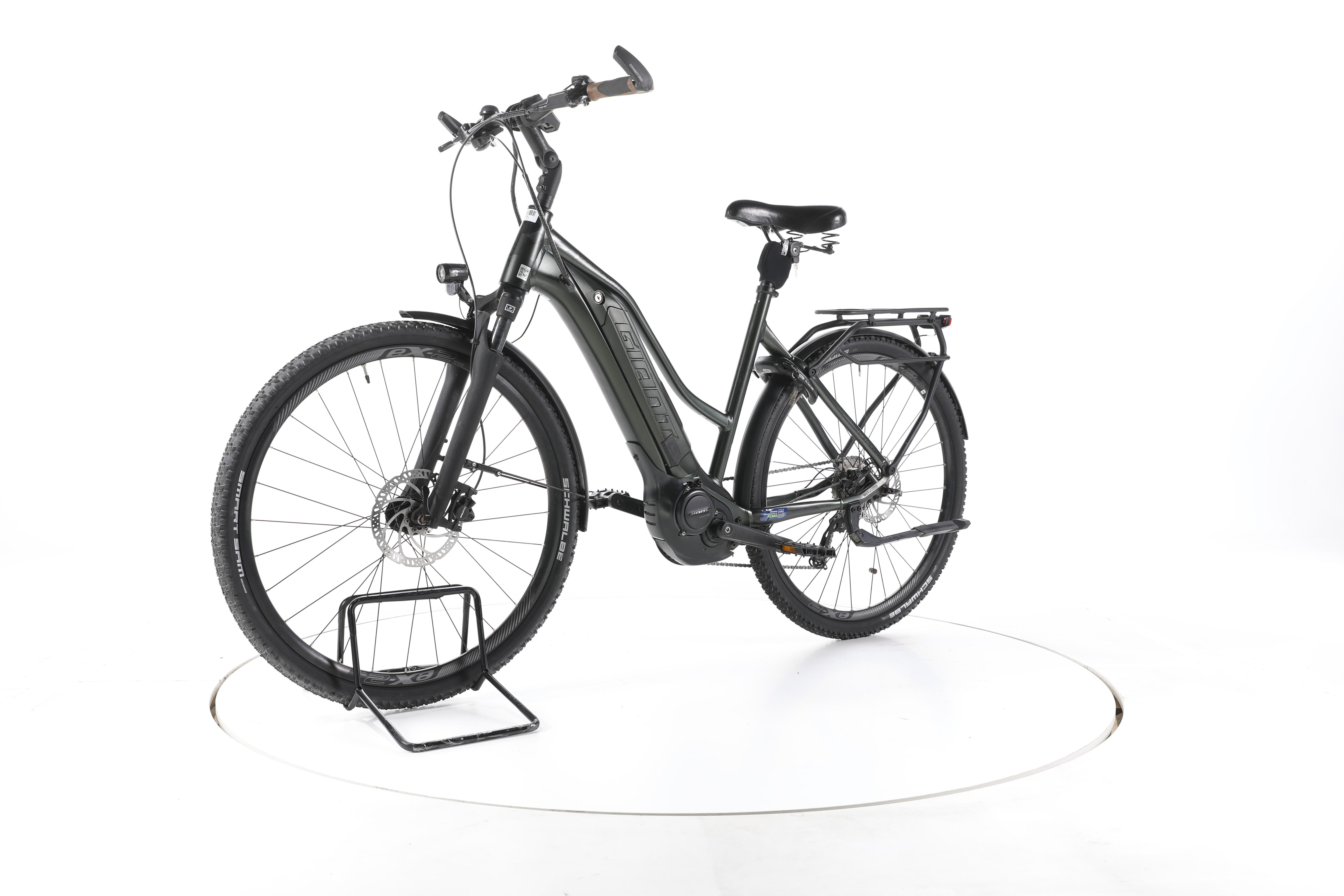 Giant Explore E+ 3 Trekking E-Bike - Image 6