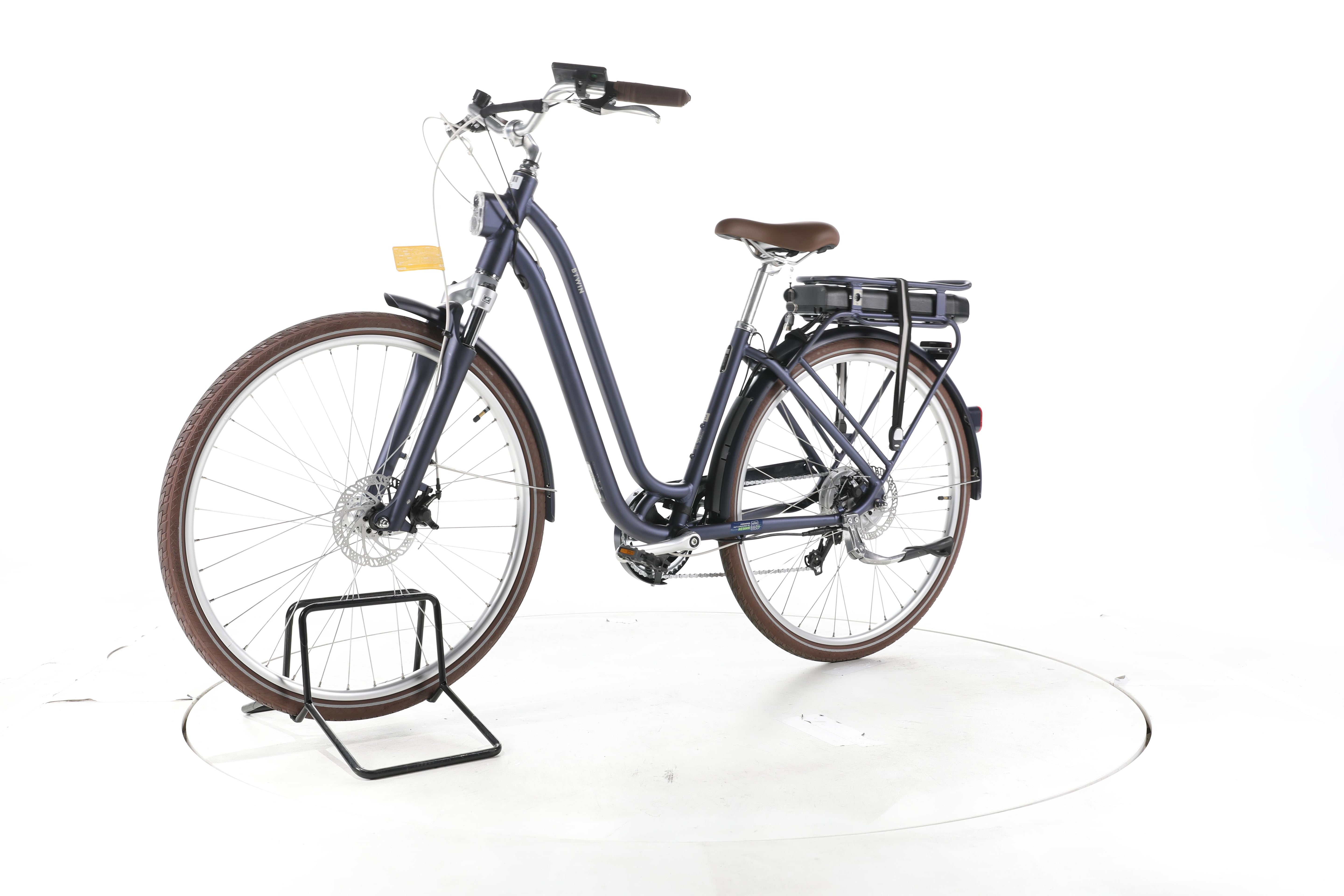 BTWIN Elops 520 Classic Trekking E-Bike Tiefeinsteiger 2025 - Image 6
