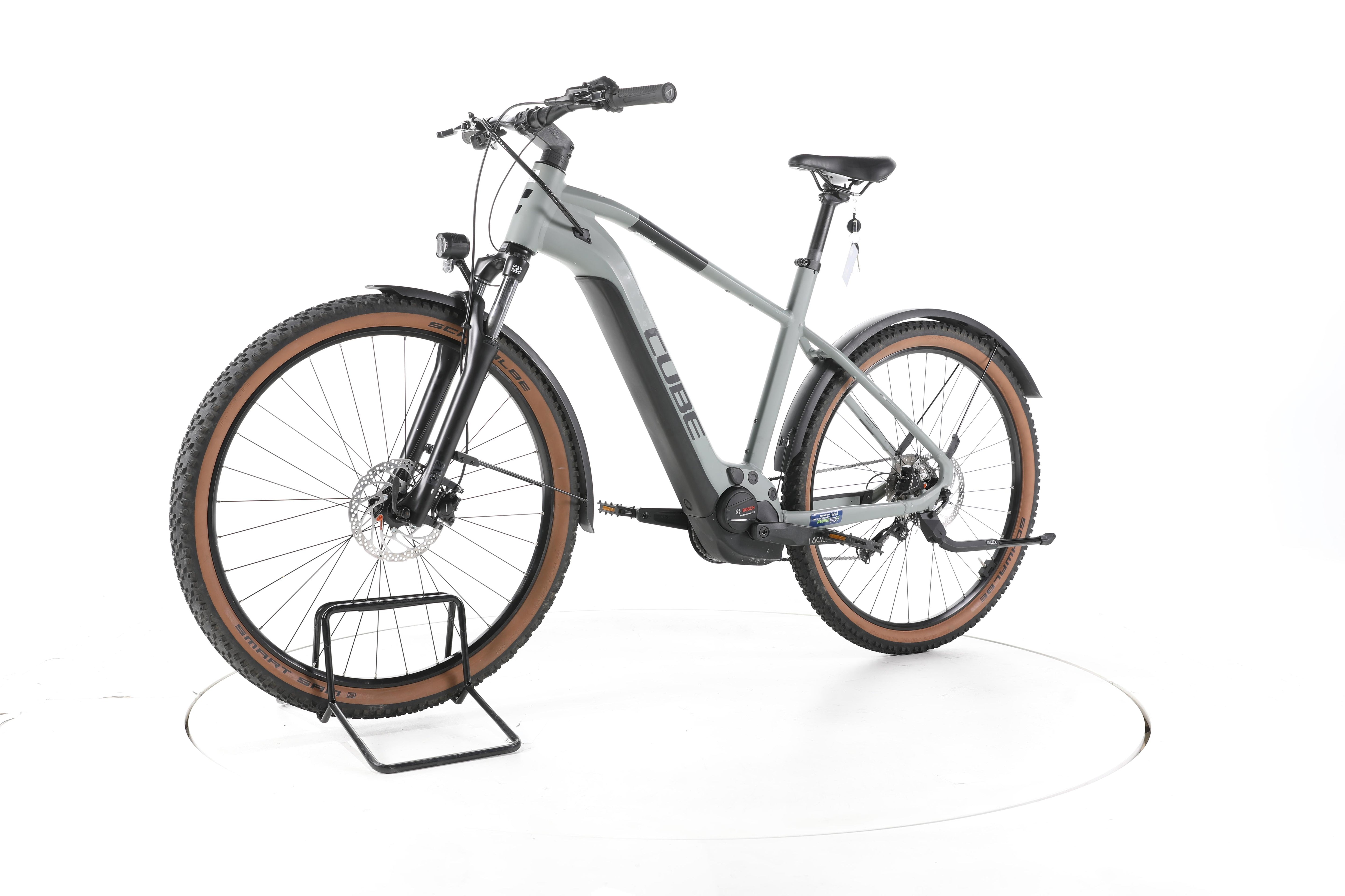 Cube Reaction Hybrid Performance Trekking E-Bike - Image 6