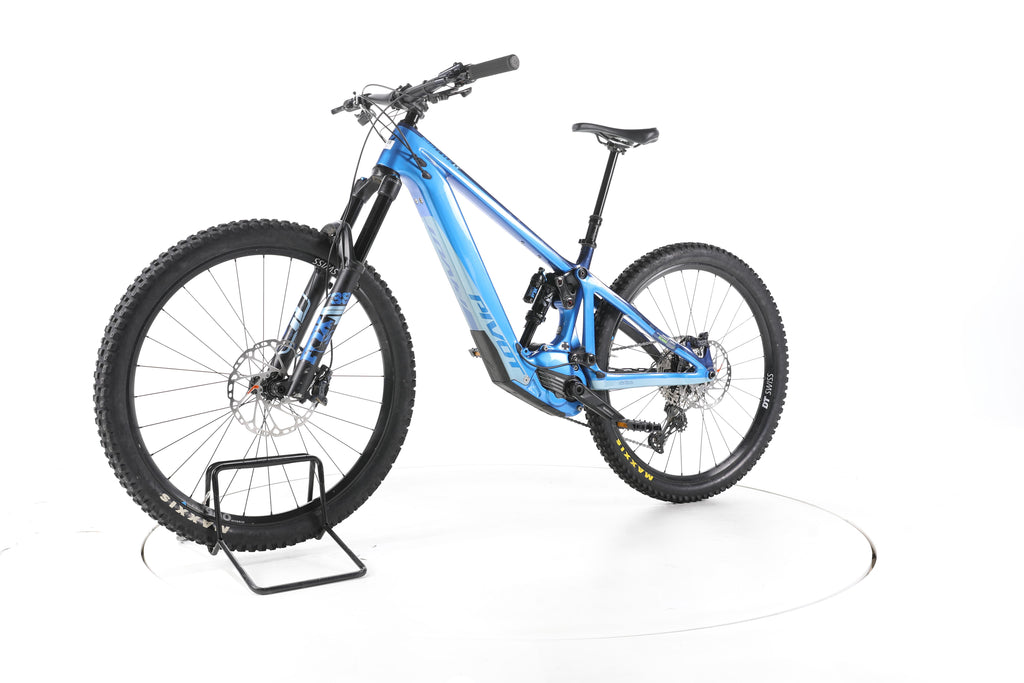 Pivot Cycles Shuttle LT Fully E-Bike Carbon - Image 6