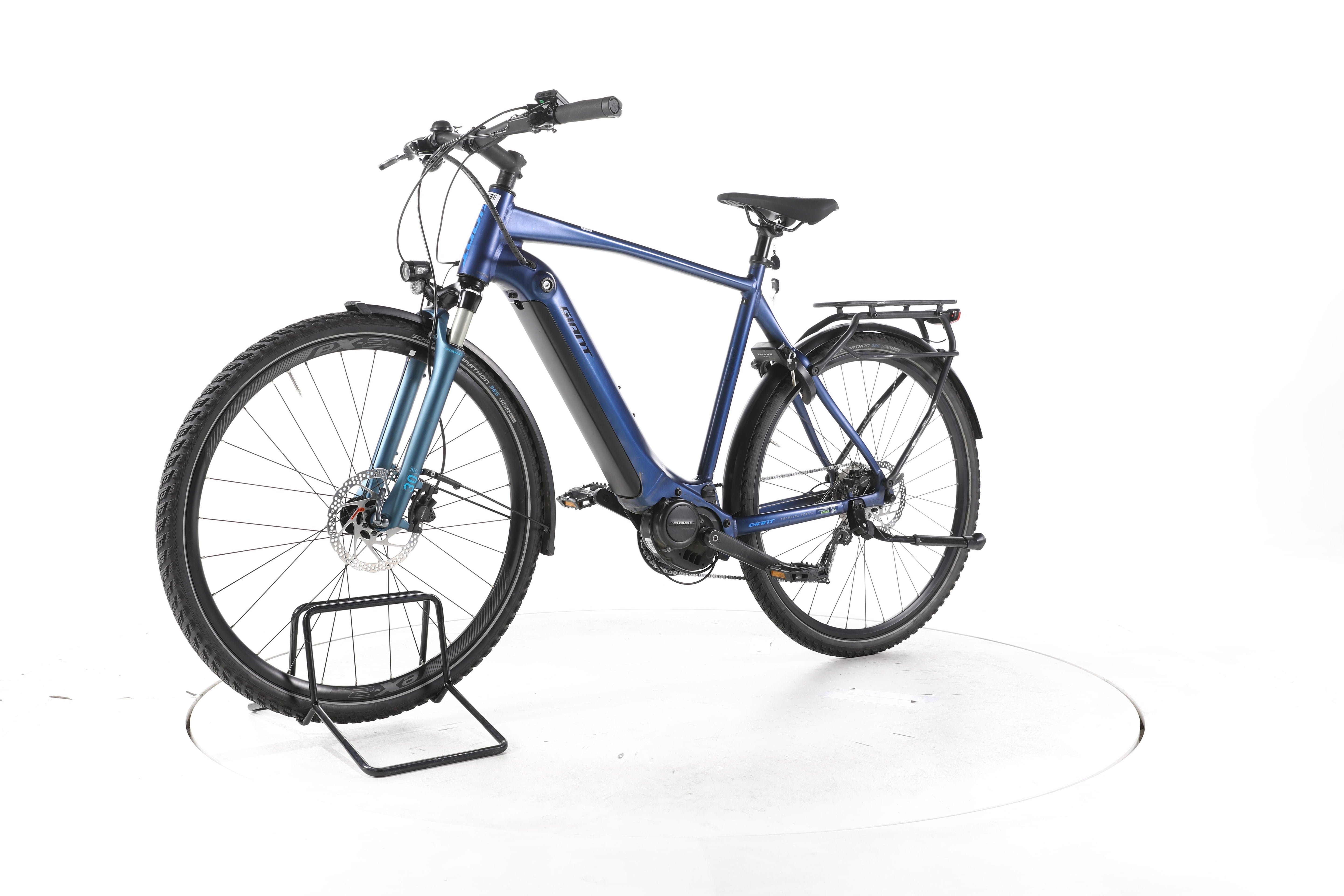 Giant Explore E+ 2 Trekking E-Bike - Image 6
