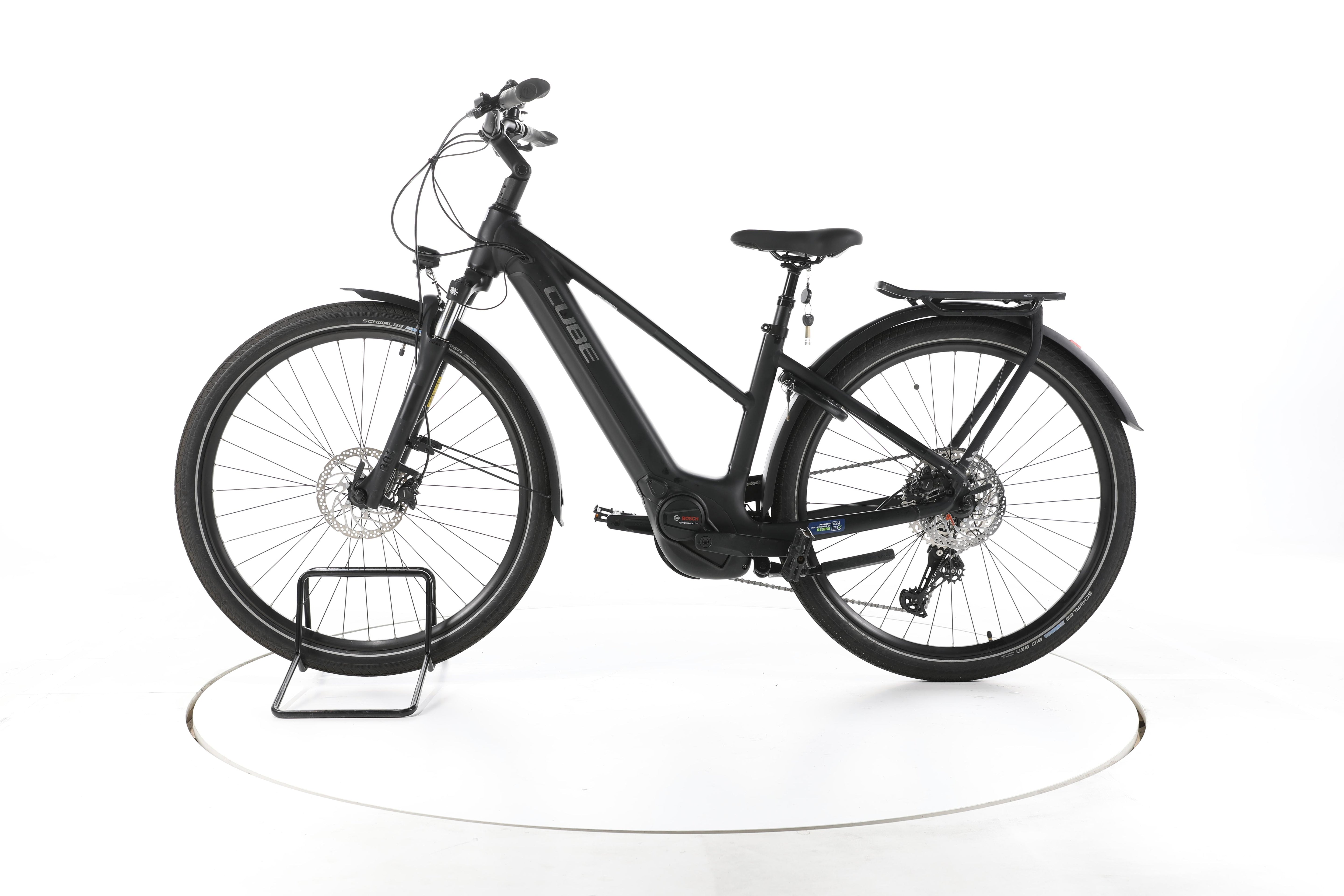 Cube Touring Hybrid Pro Trekking E-Bike - Image 7