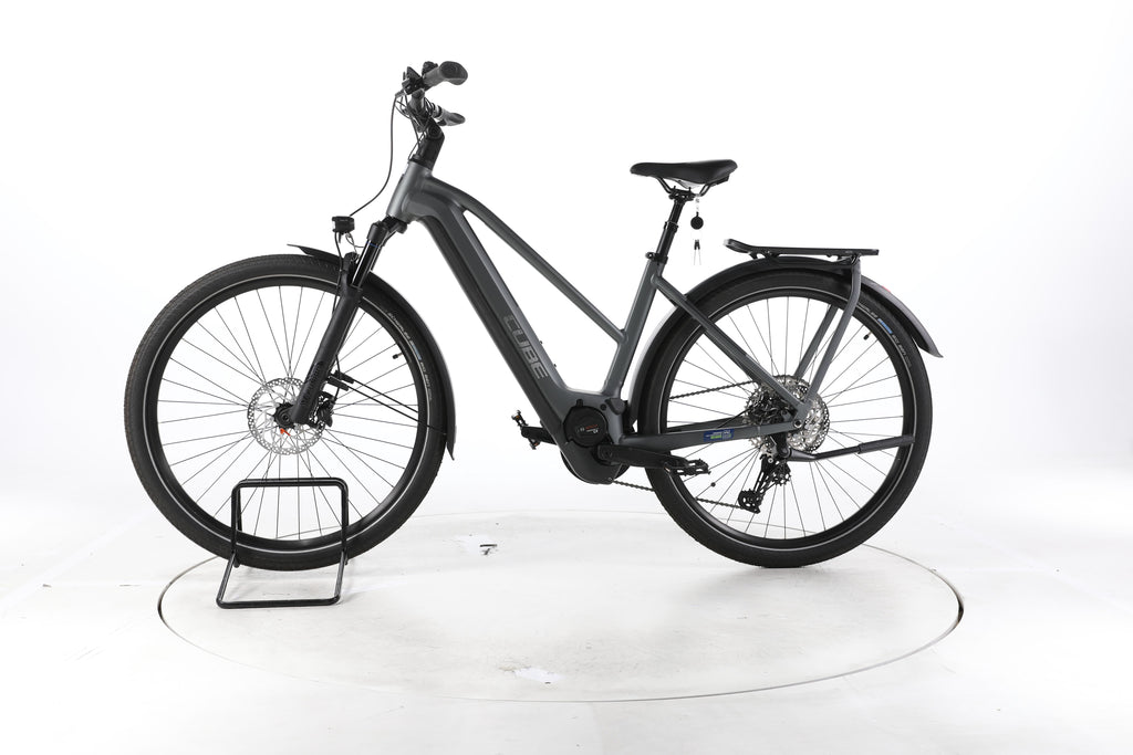 Cube Kathmandu Hybrid Pro Trekking E-Bike - Image 7