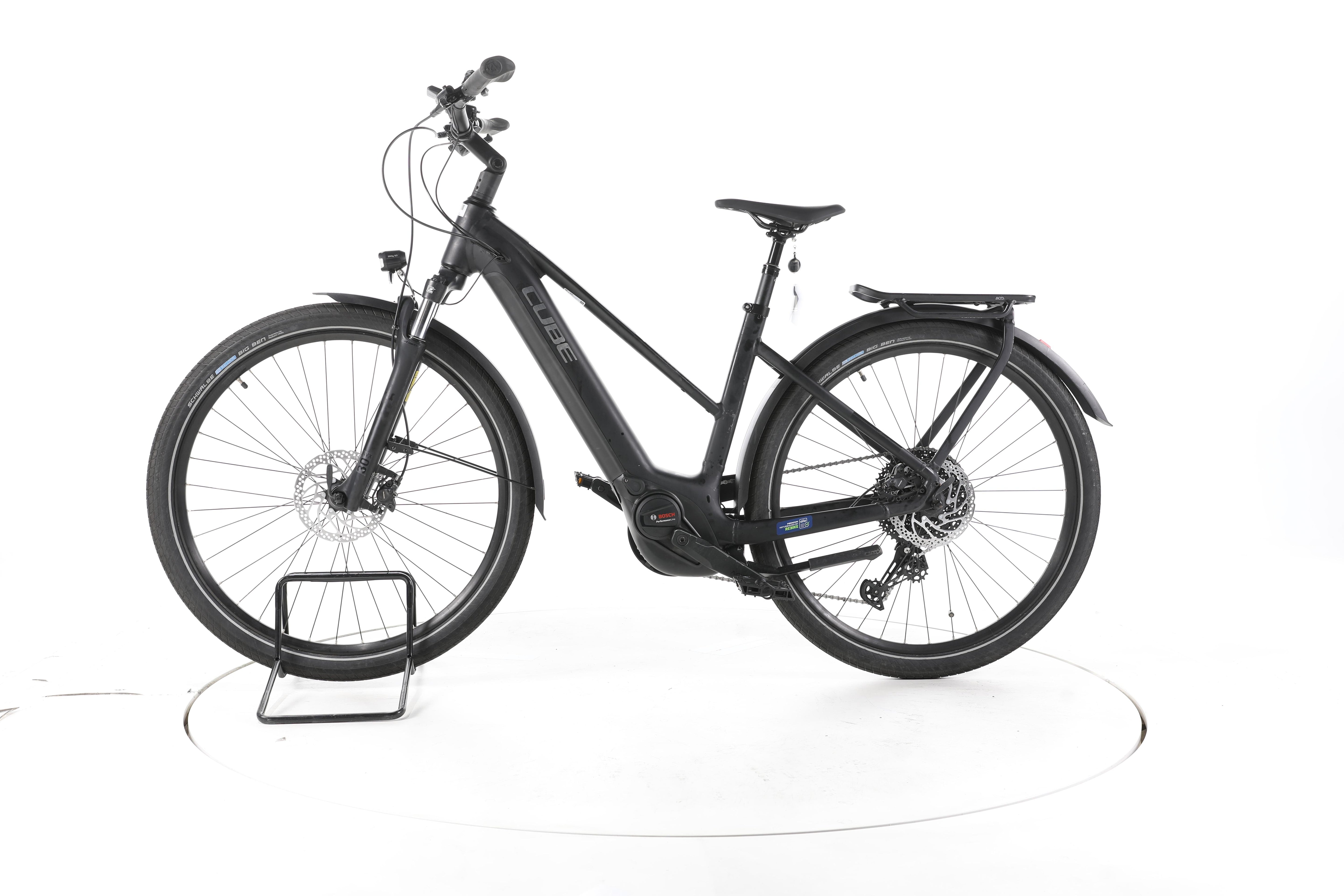 Cube Touring Hybrid Pro Trekking E-Bike - Image 7