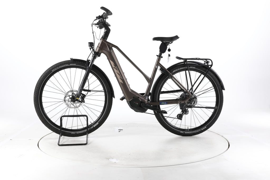KTM Macina Gran 710 Trekking E-Bike - Image 7