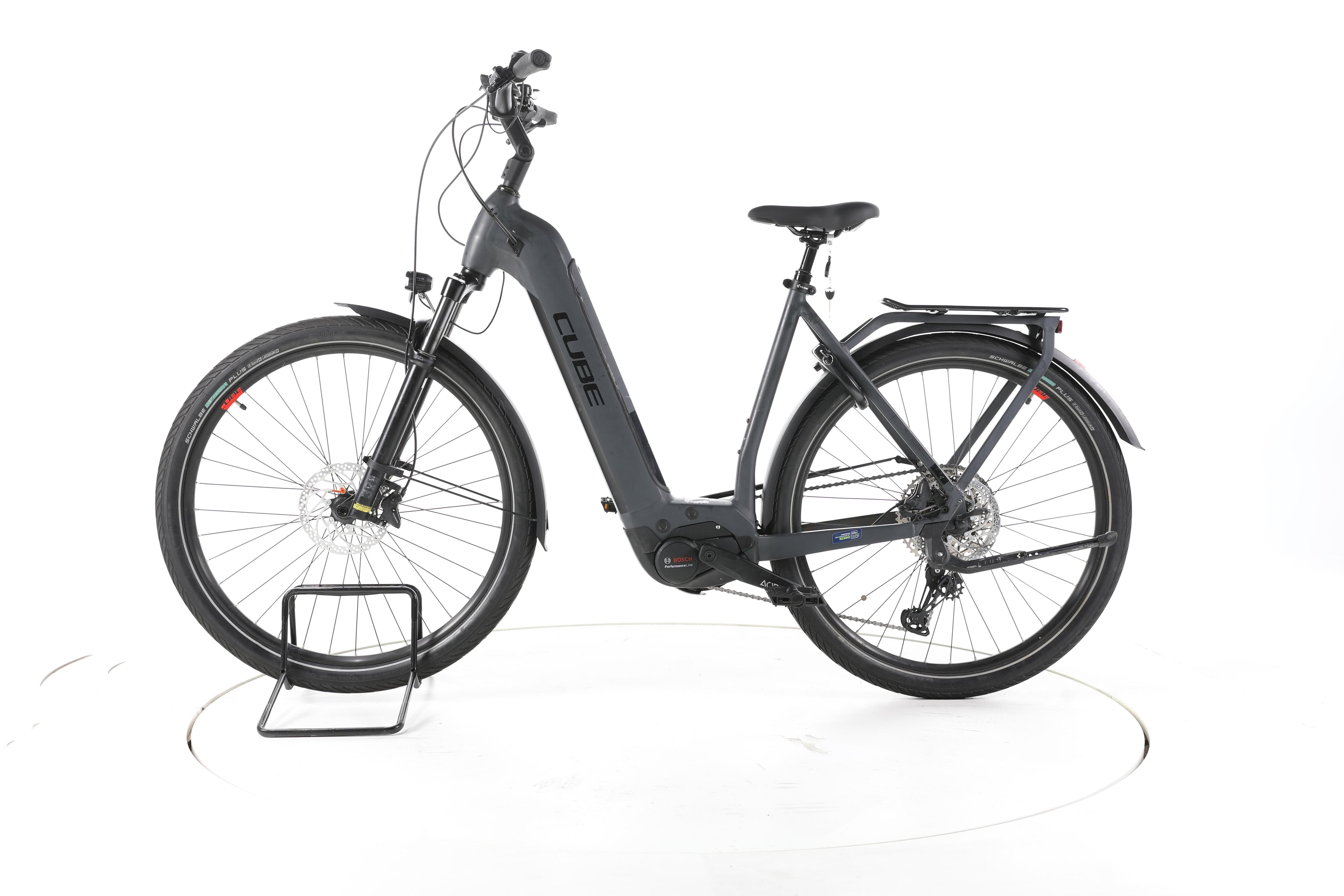 Cube Touring Hybrid EXC Trekking E-Bike Tiefeinsteiger - Image 7