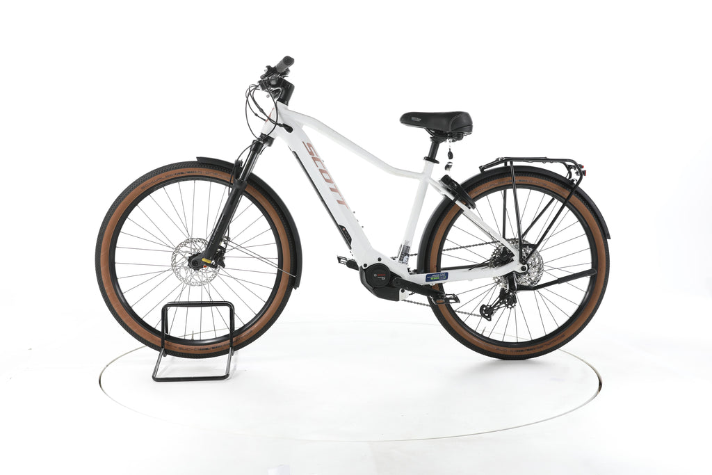 Scott Axis eRide 10 Trekking E-Bike - Image 7