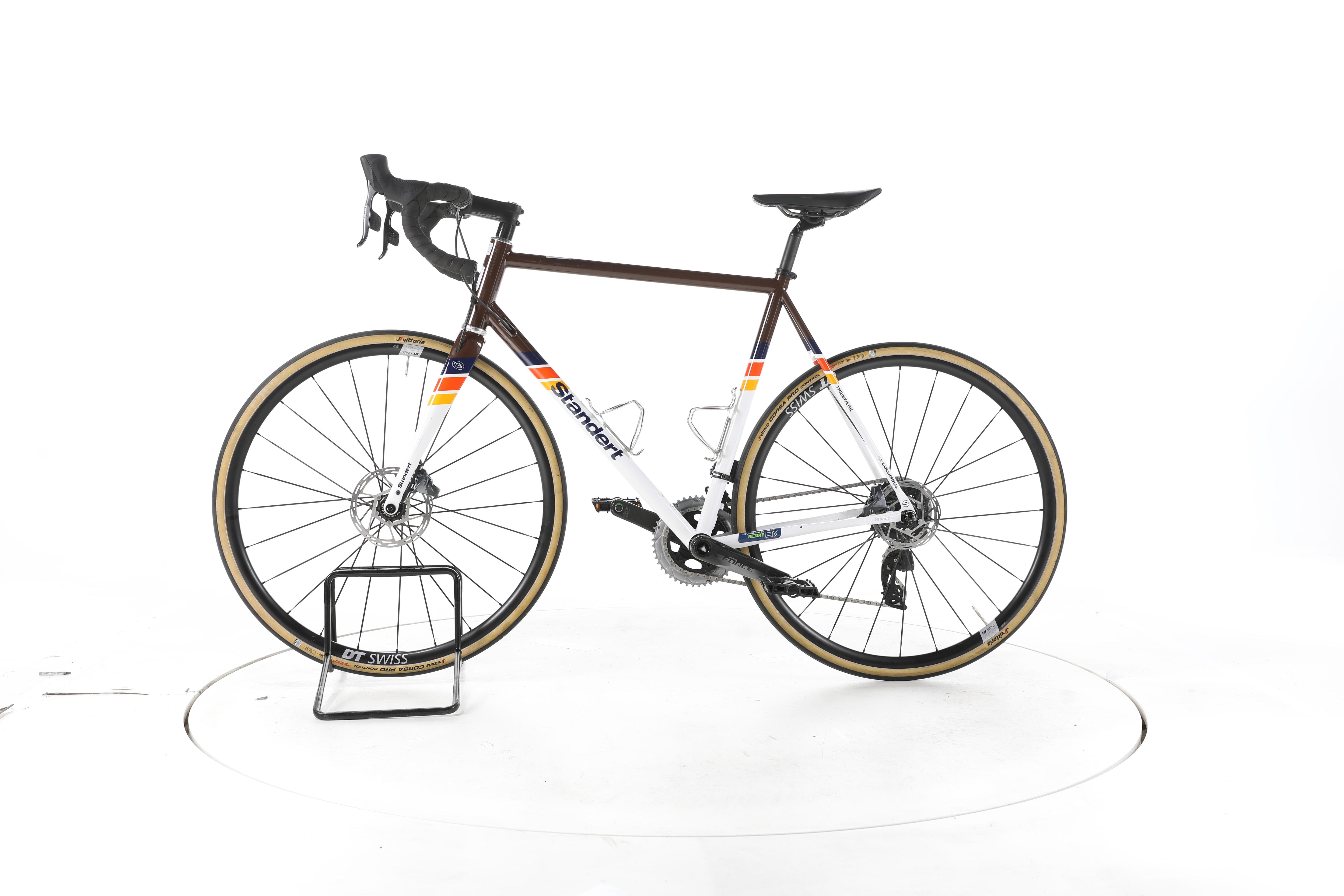 Standert Bicycles Triebwerk DISC LTD Edition V Sram Force eTap AXS Rennrad 2024 - Image 7