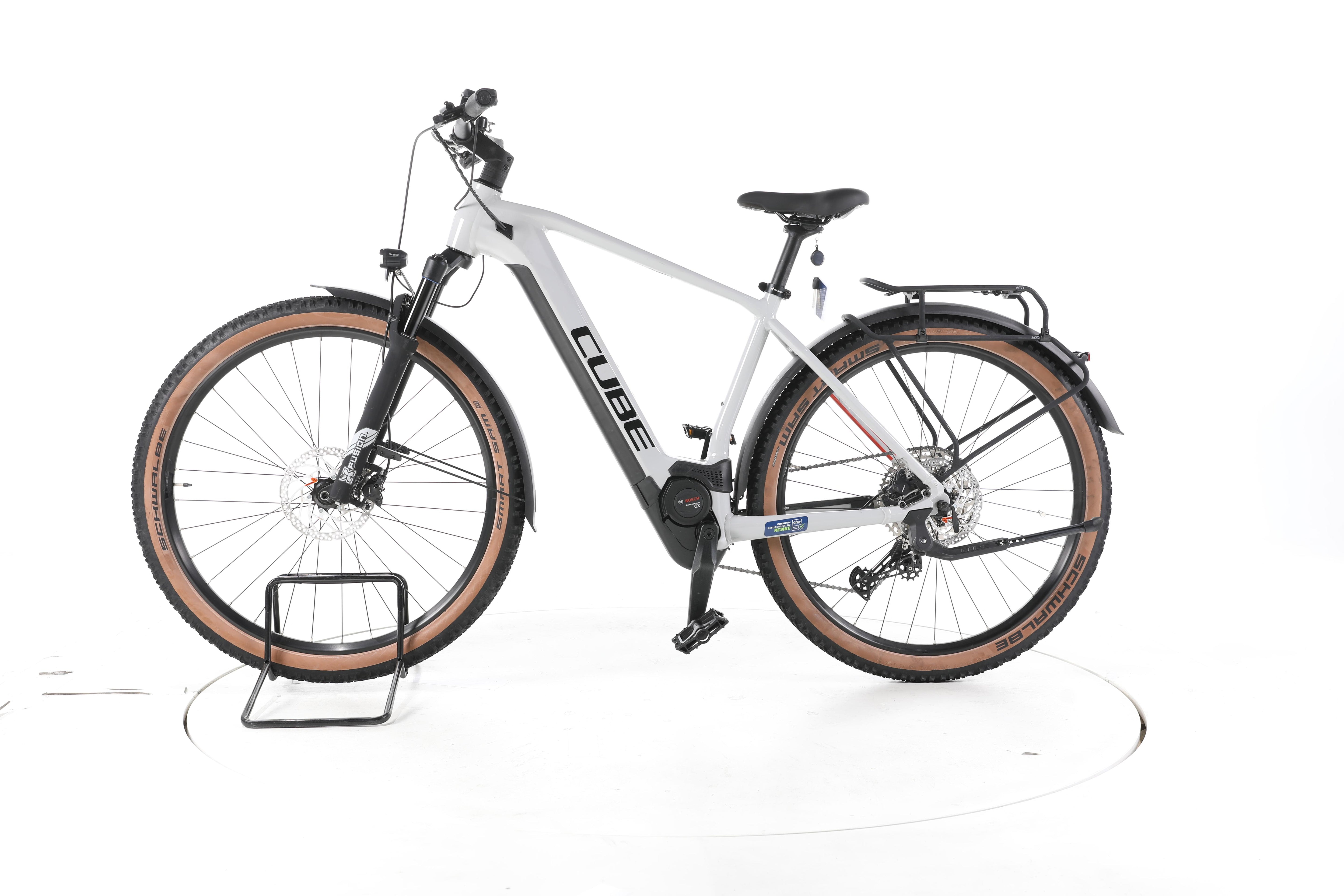 Cube Reaction Hybrid Pro Allroad Trekking E-Bike - Image 7