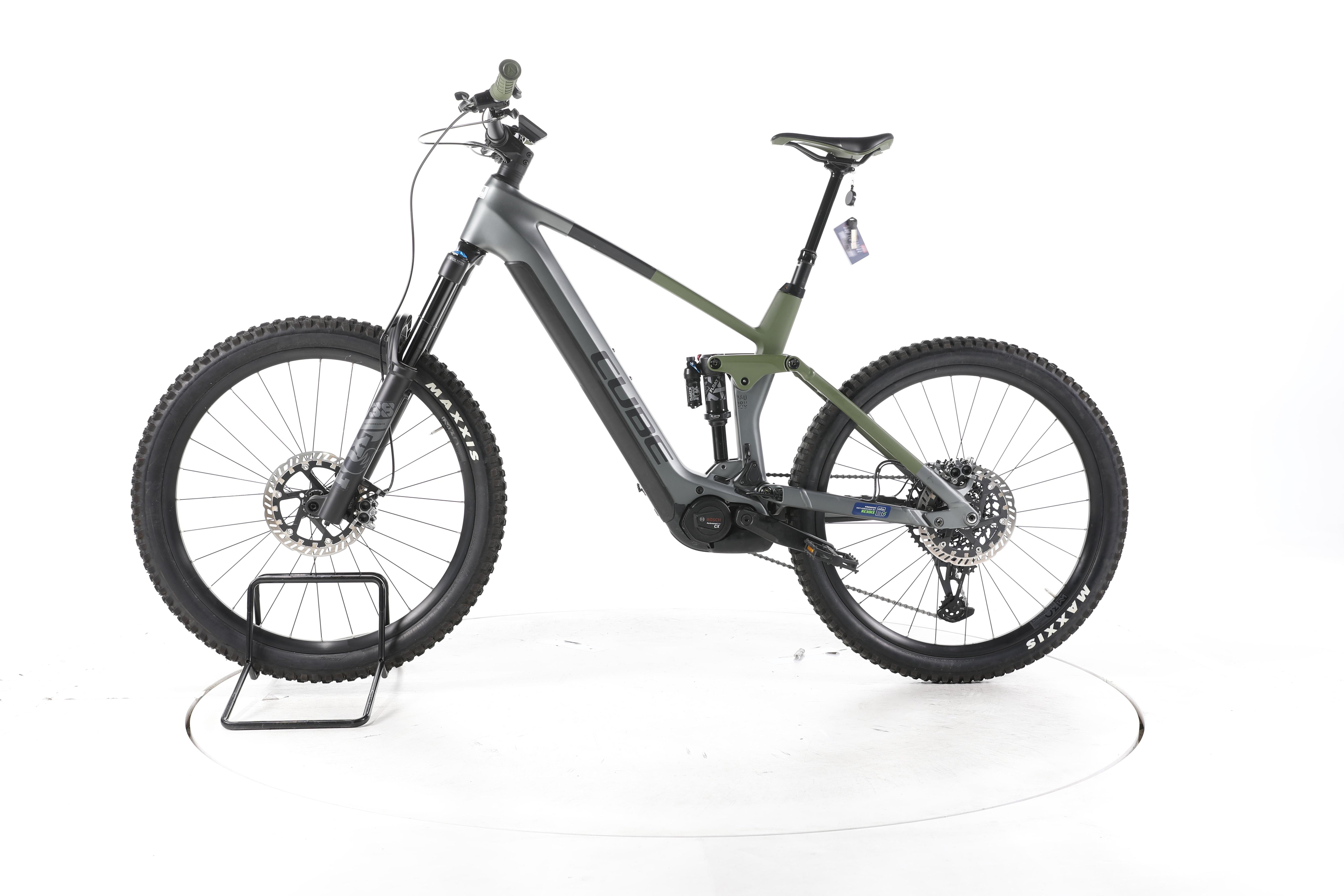 Cube Stereo Hybrid 160 HPC TM flash E-Bike Fully Carbon - Image 7