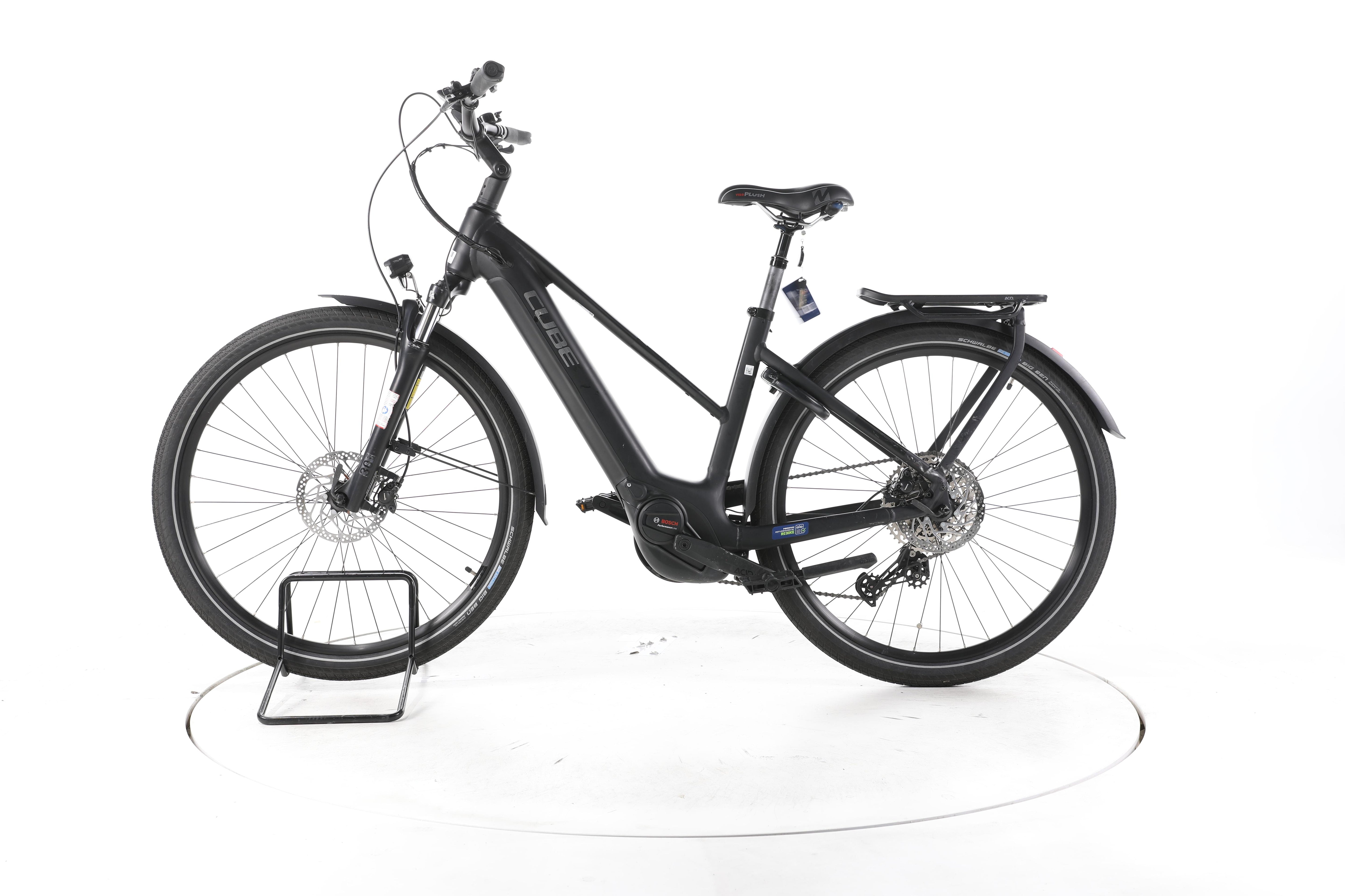 Cube Touring Hybrid Pro Trekking E-Bike - Image 7