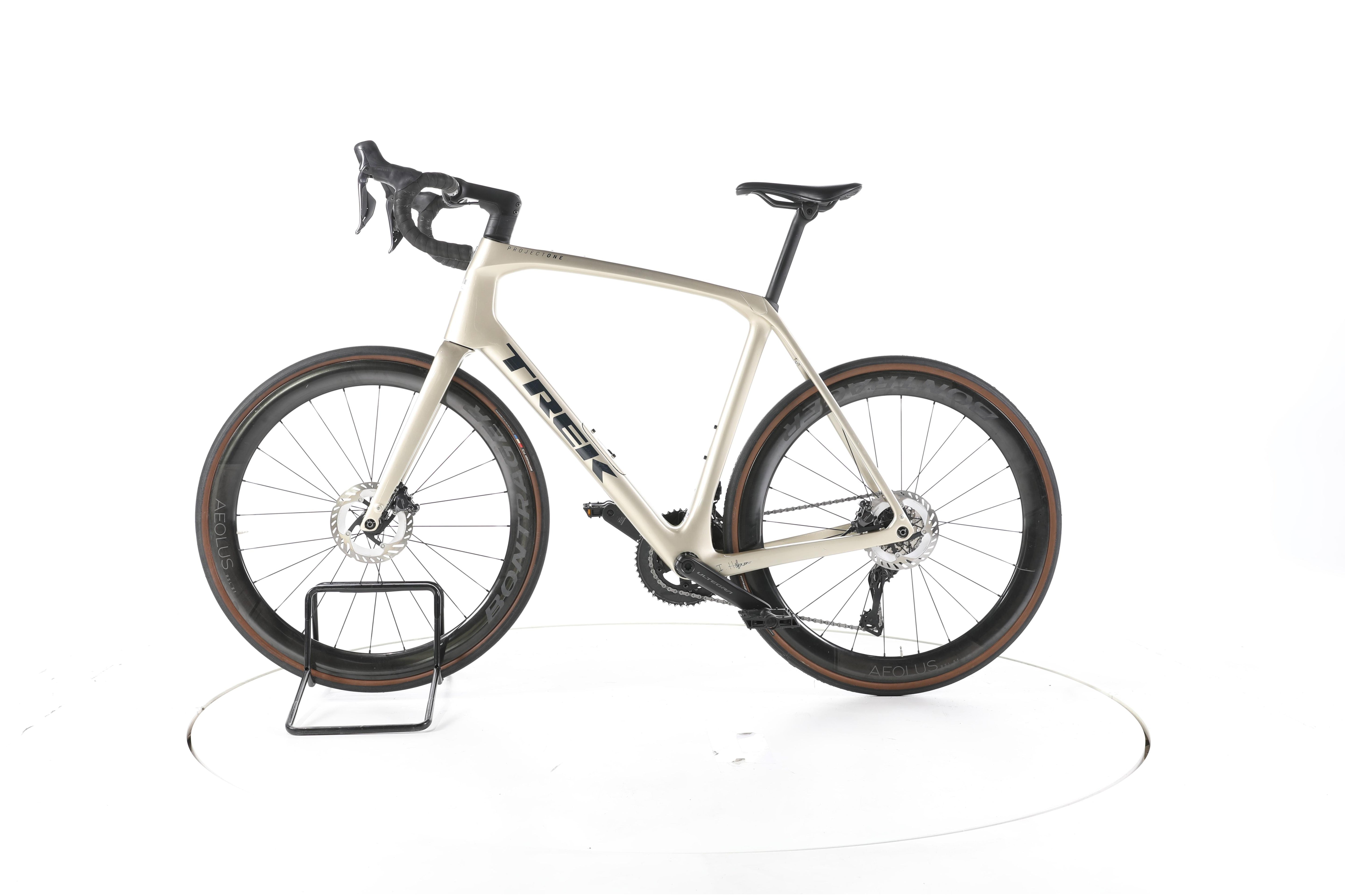Trek Domane SLR 7 Project One Fahrrad Rennrad & Gravel - Image 7