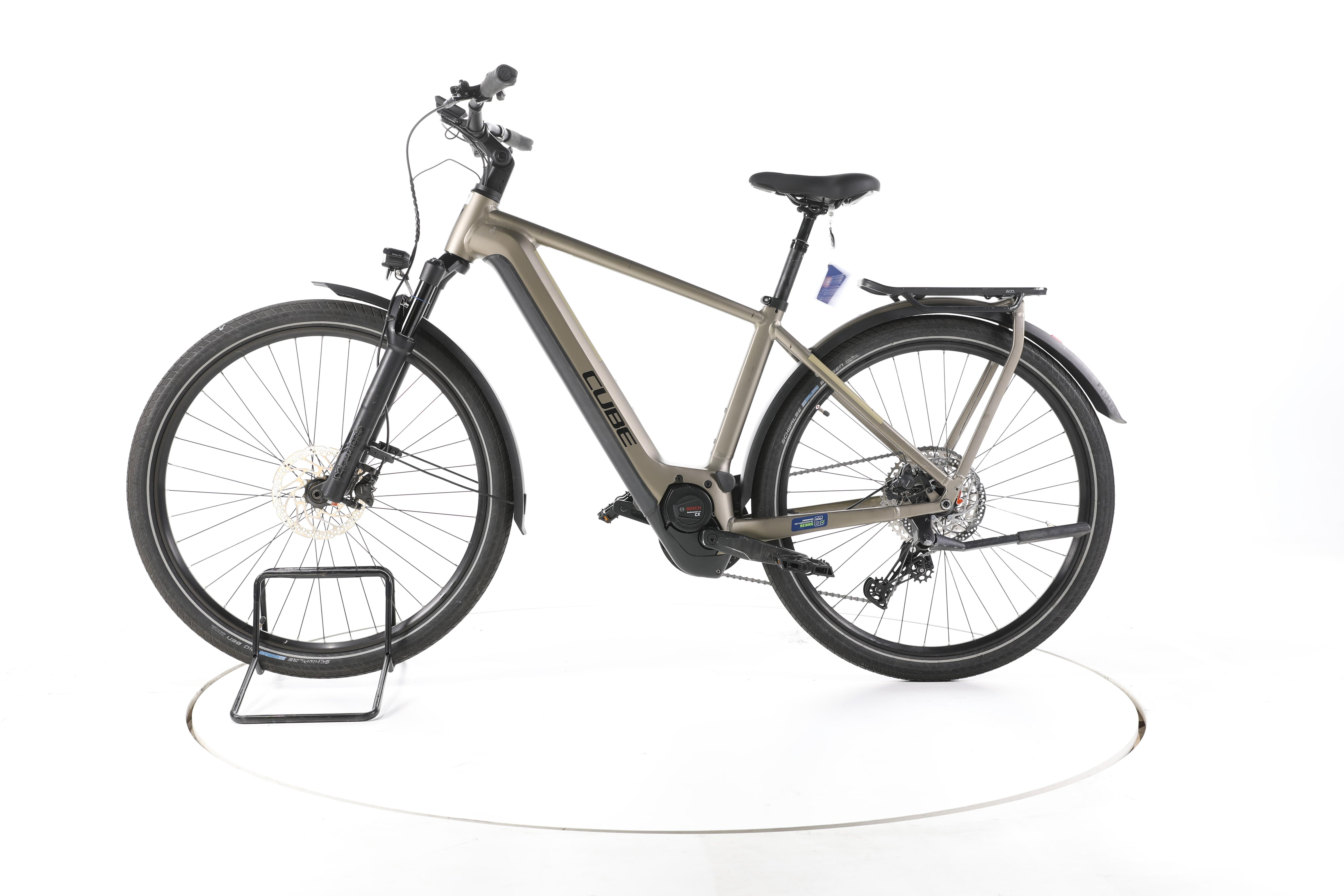 Cube Kathmandu Hybrid Pro Trekking E-Bike - Image 7