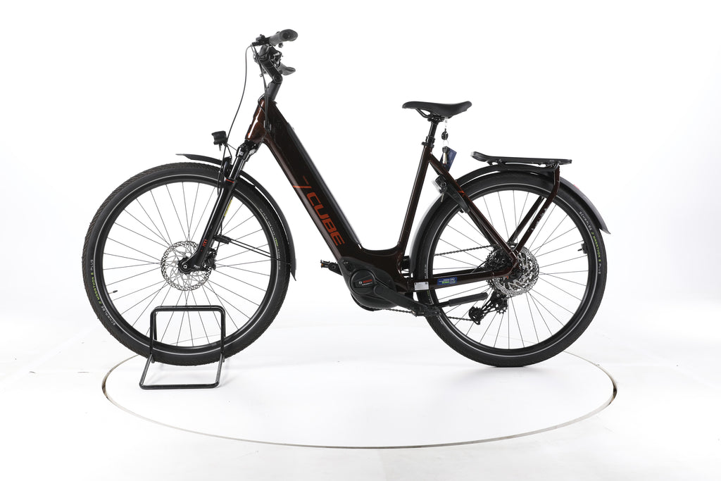 Cube Touring Hybrid Pro Trekking E-Bike Tiefeinsteiger 2025 - Image 7
