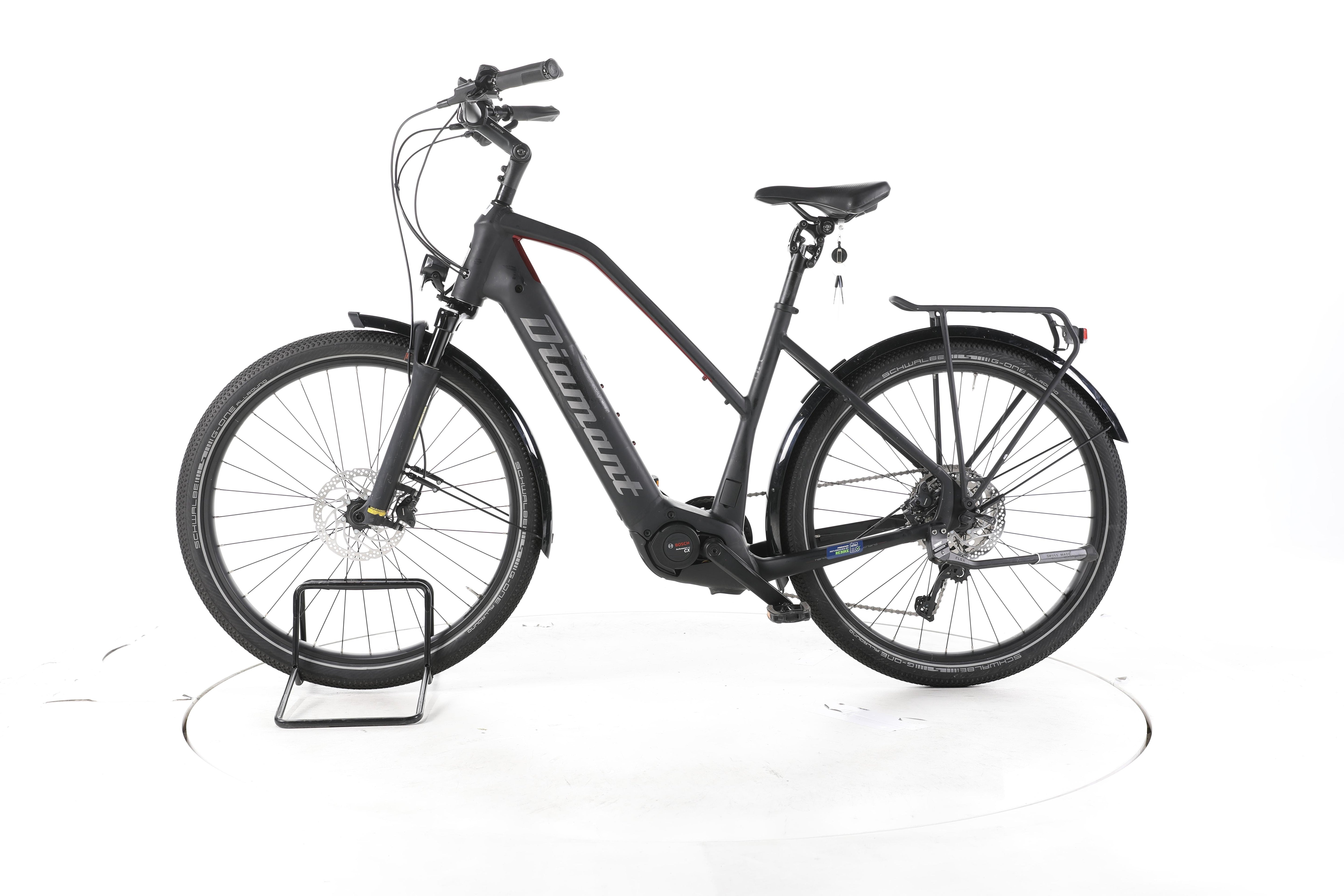 Diamant Zouma Deluxe+ Trekking E-Bike - Image 7