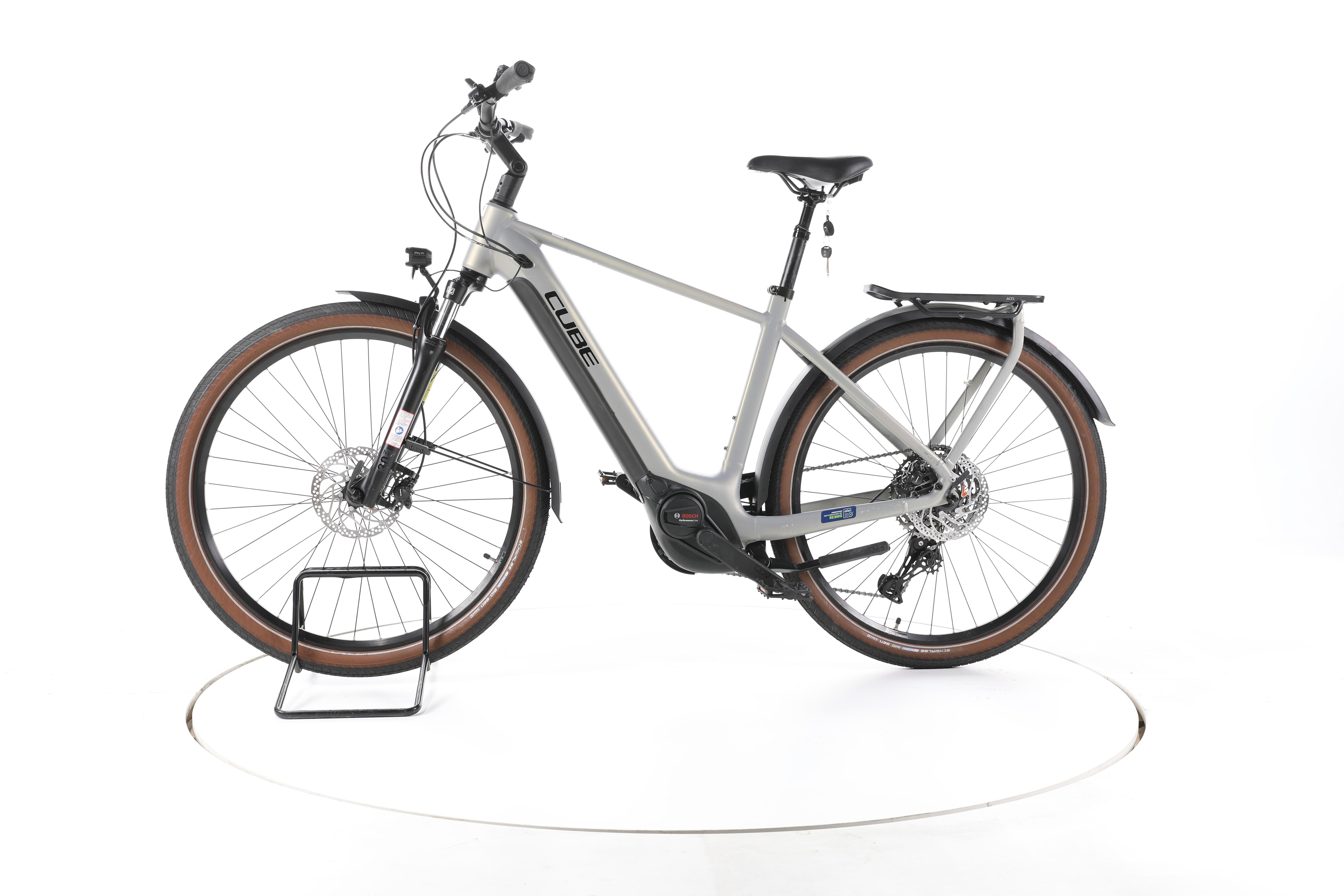 Cube Touring Hybrid Pro 625 Trekking E-Bike 2024 - Image 7