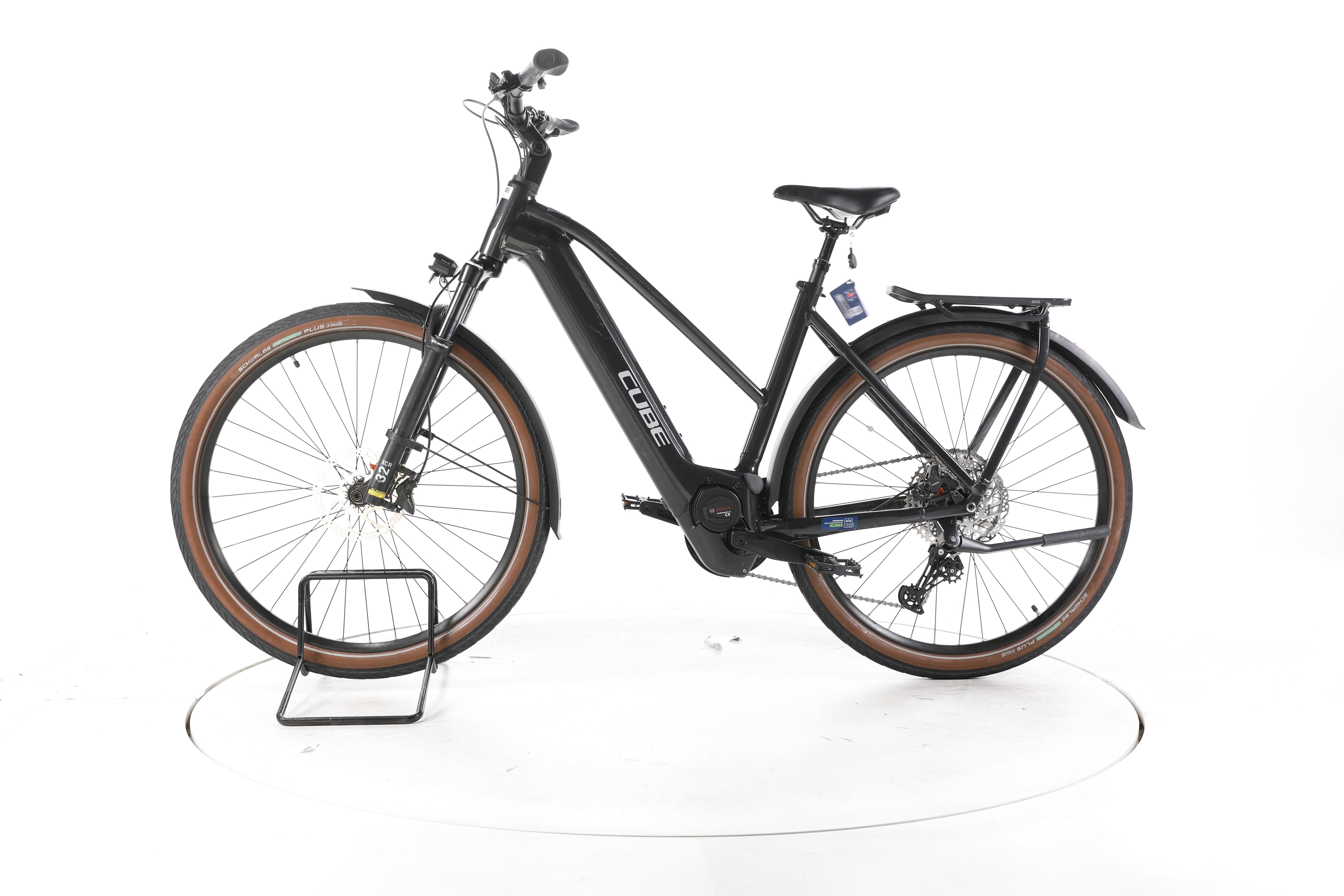 Cube Kathmandu Hybrid EXC Trekking E-Bike - Image 7