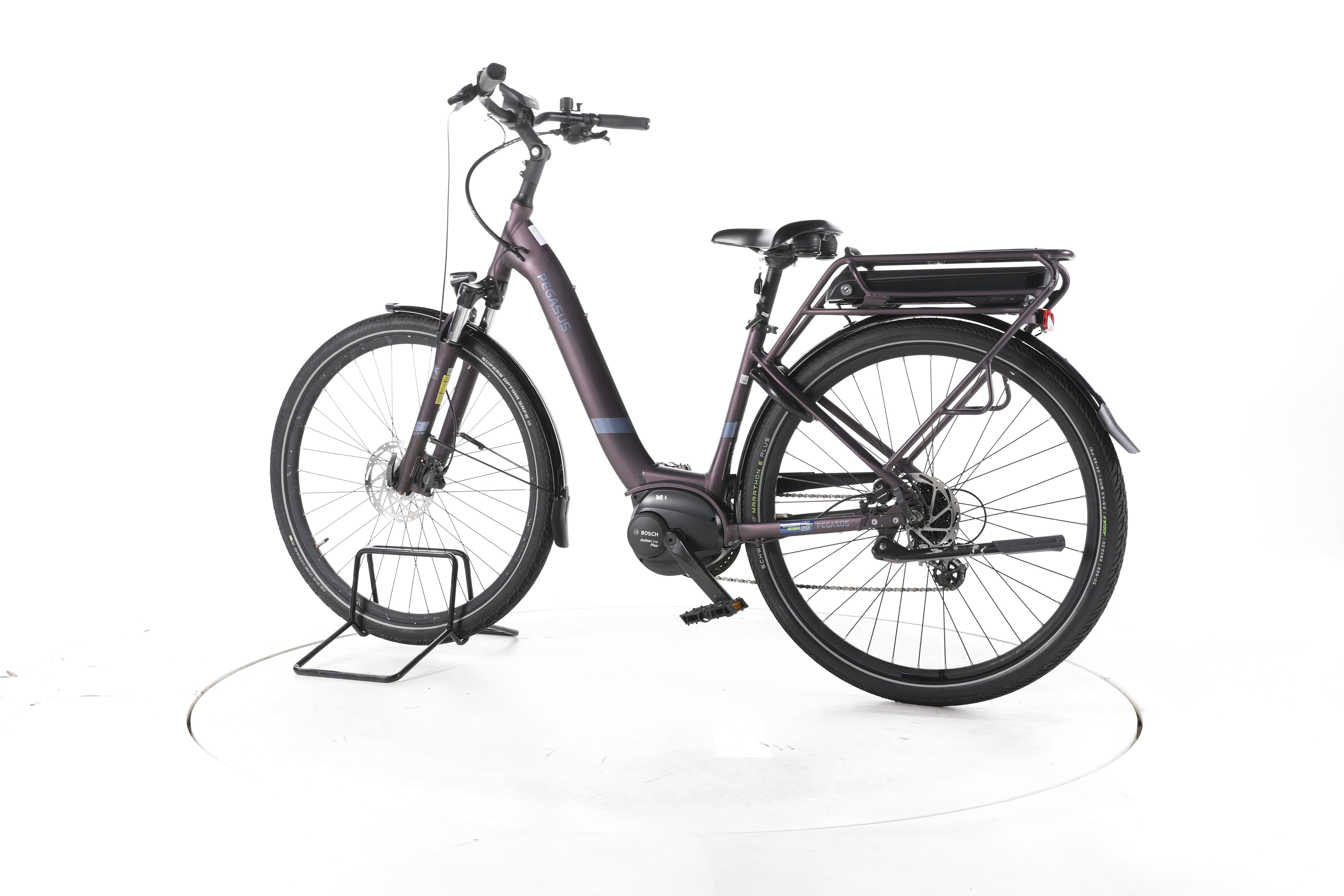 Pegasus Solero E8 Plus Trekking E-Bike Tiefeinsteiger - Image 8