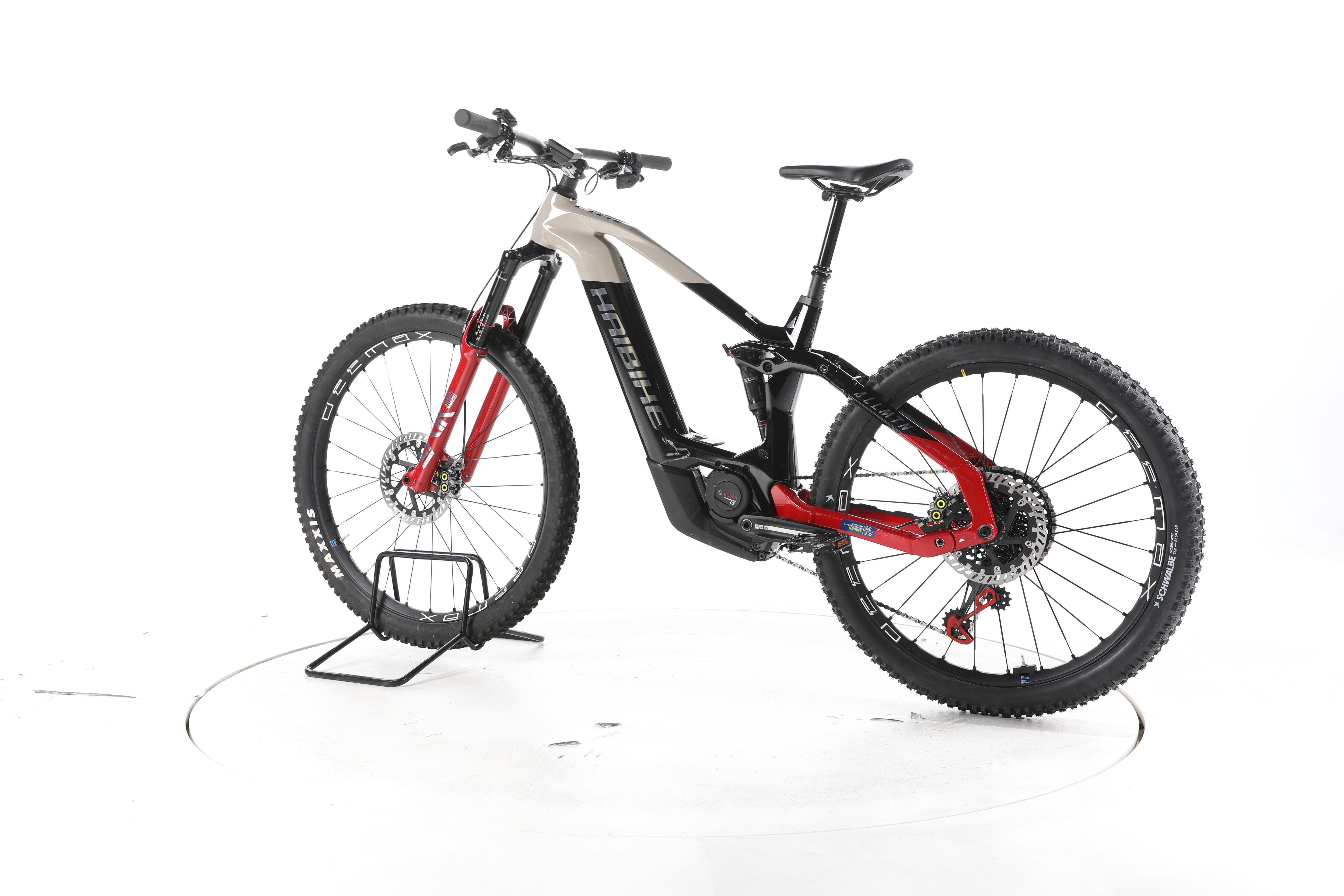 Haibike AllMtn CF SE E-Bike Fully - Image 8