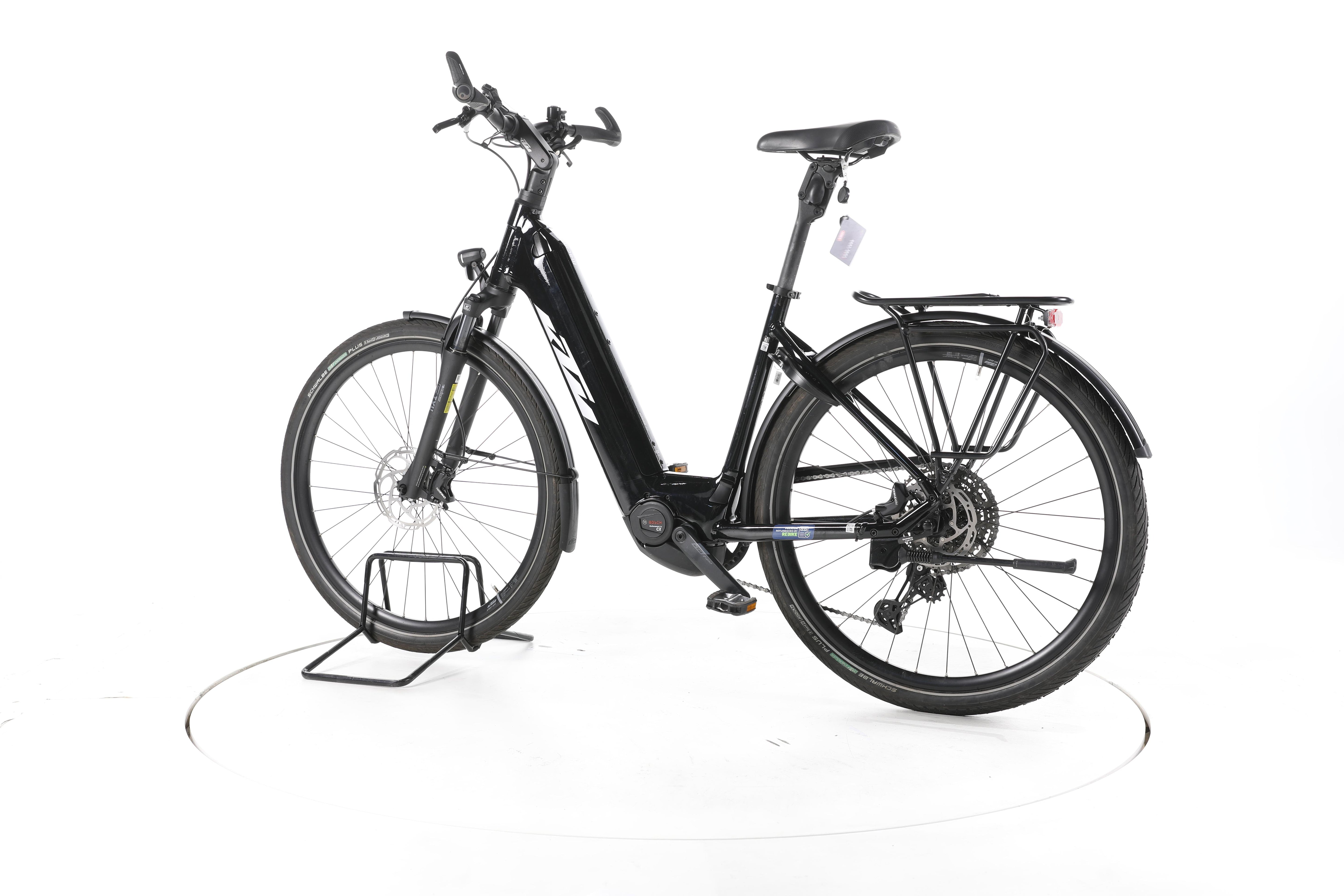 KTM MACINA Premium Trekking E-Bike Tiefeinsteiger - Image 8